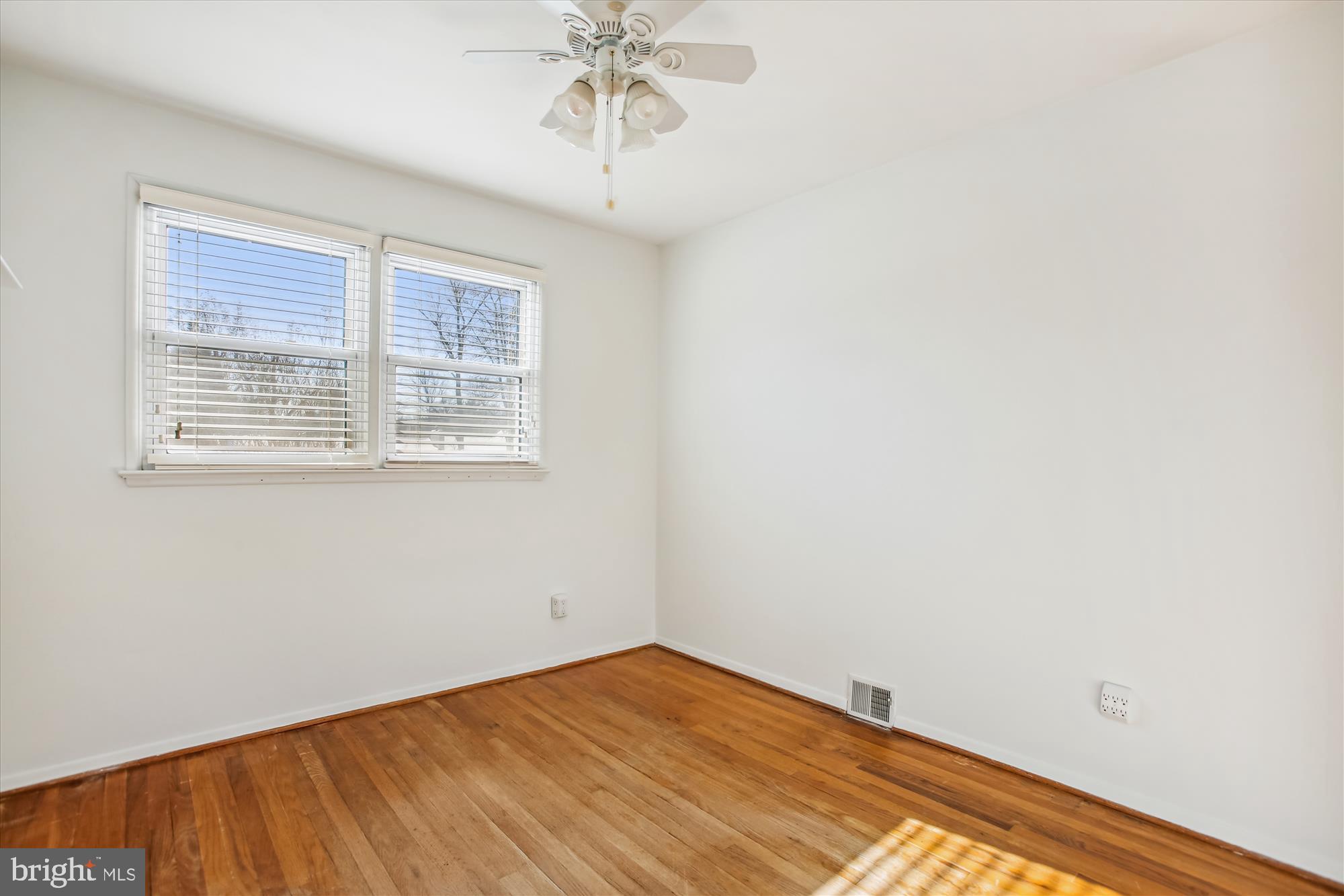 NORTH SPRINGFIELD - Residential