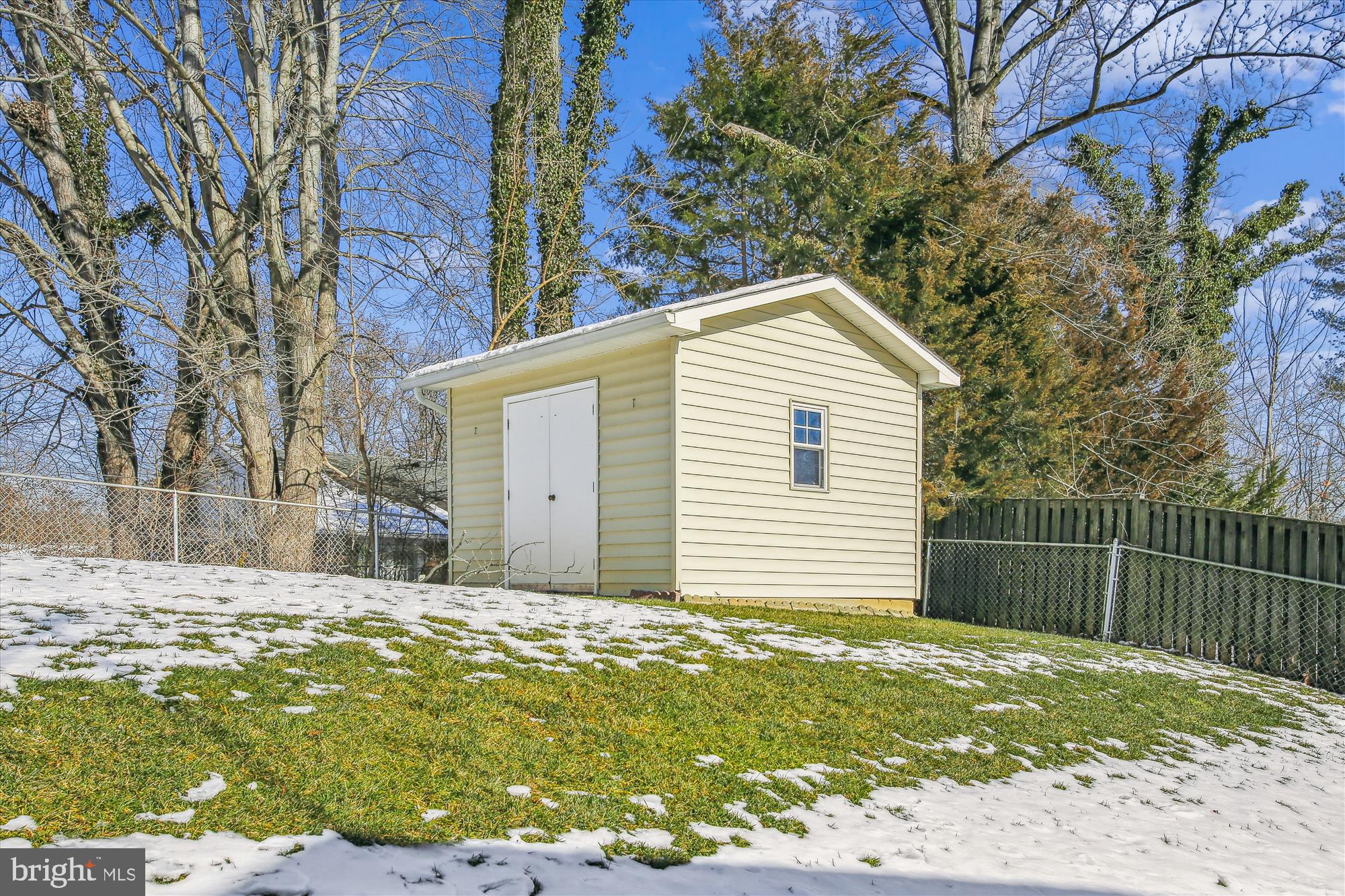 NORTH SPRINGFIELD - Residential