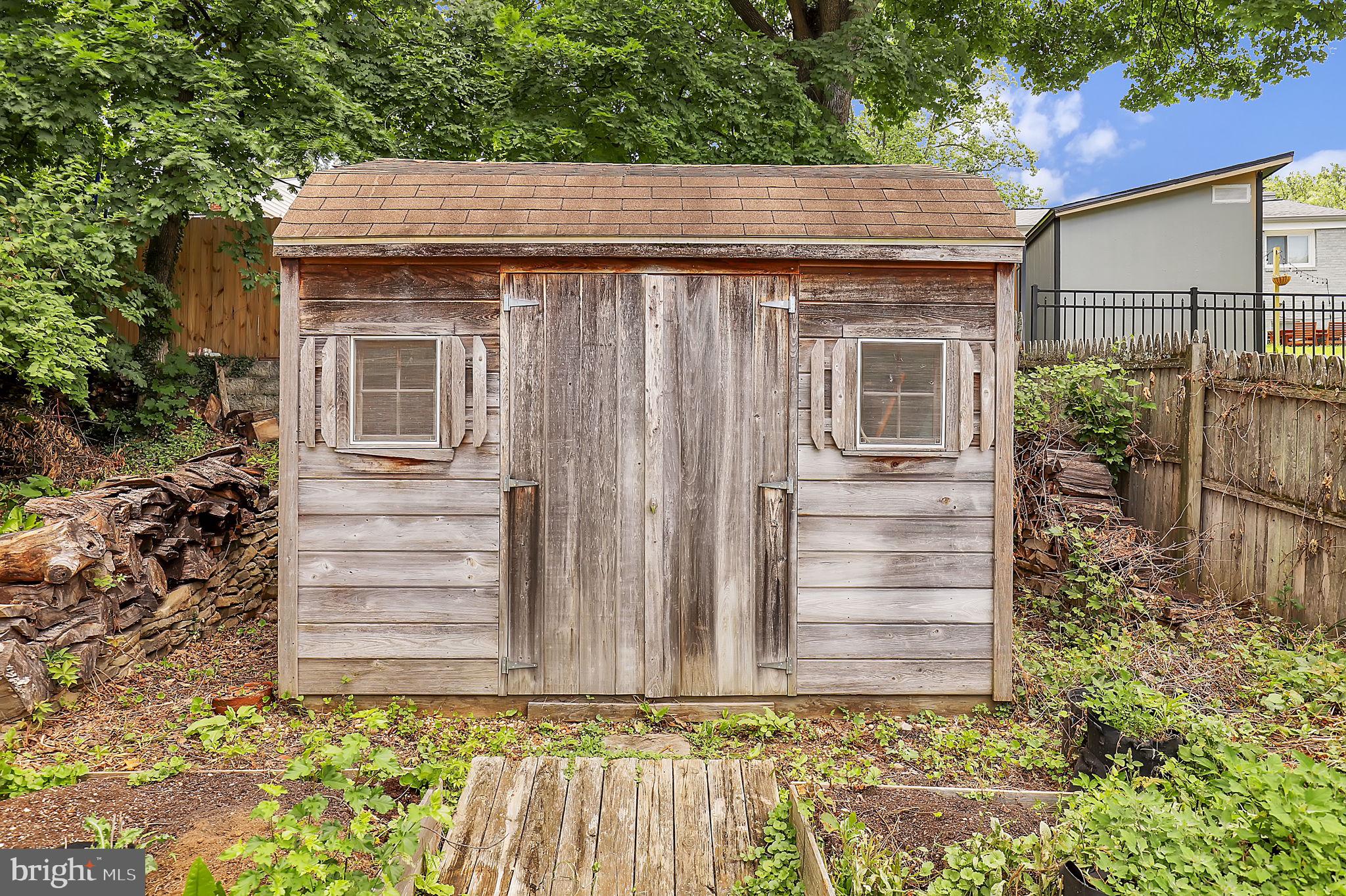CARROLL KNOLLS - Residential