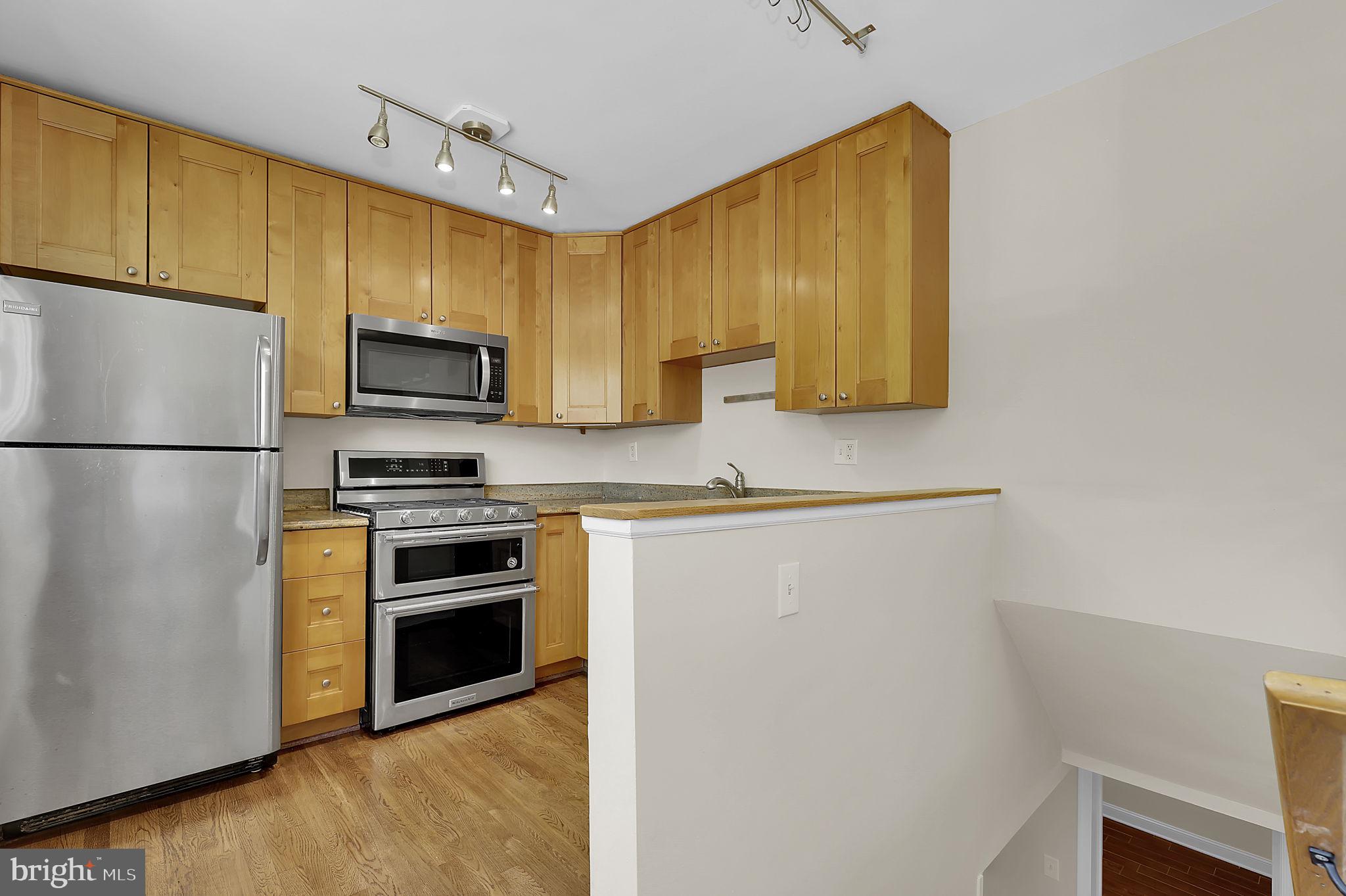 CARROLL KNOLLS - Residential