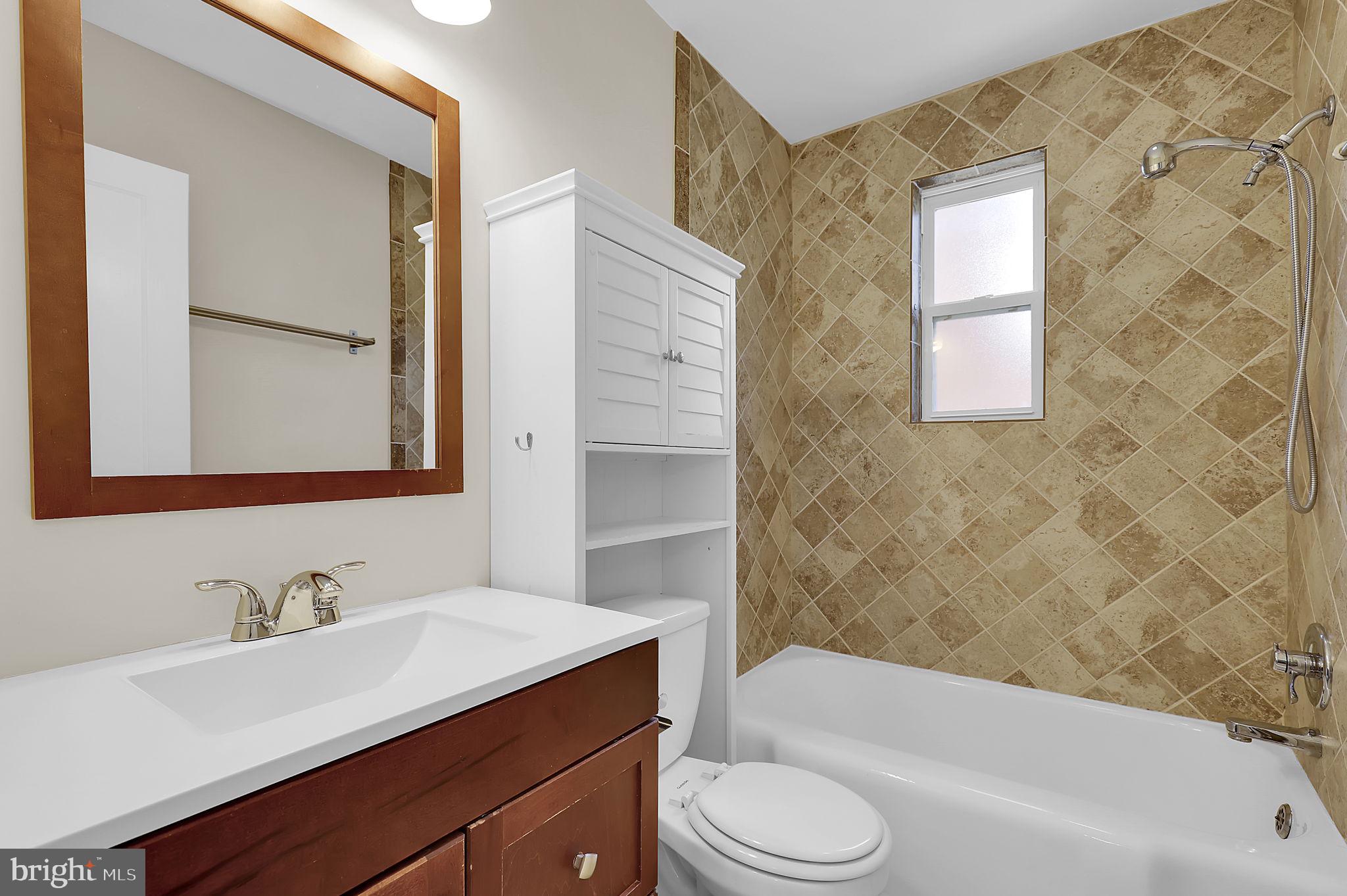 CARROLL KNOLLS - Residential