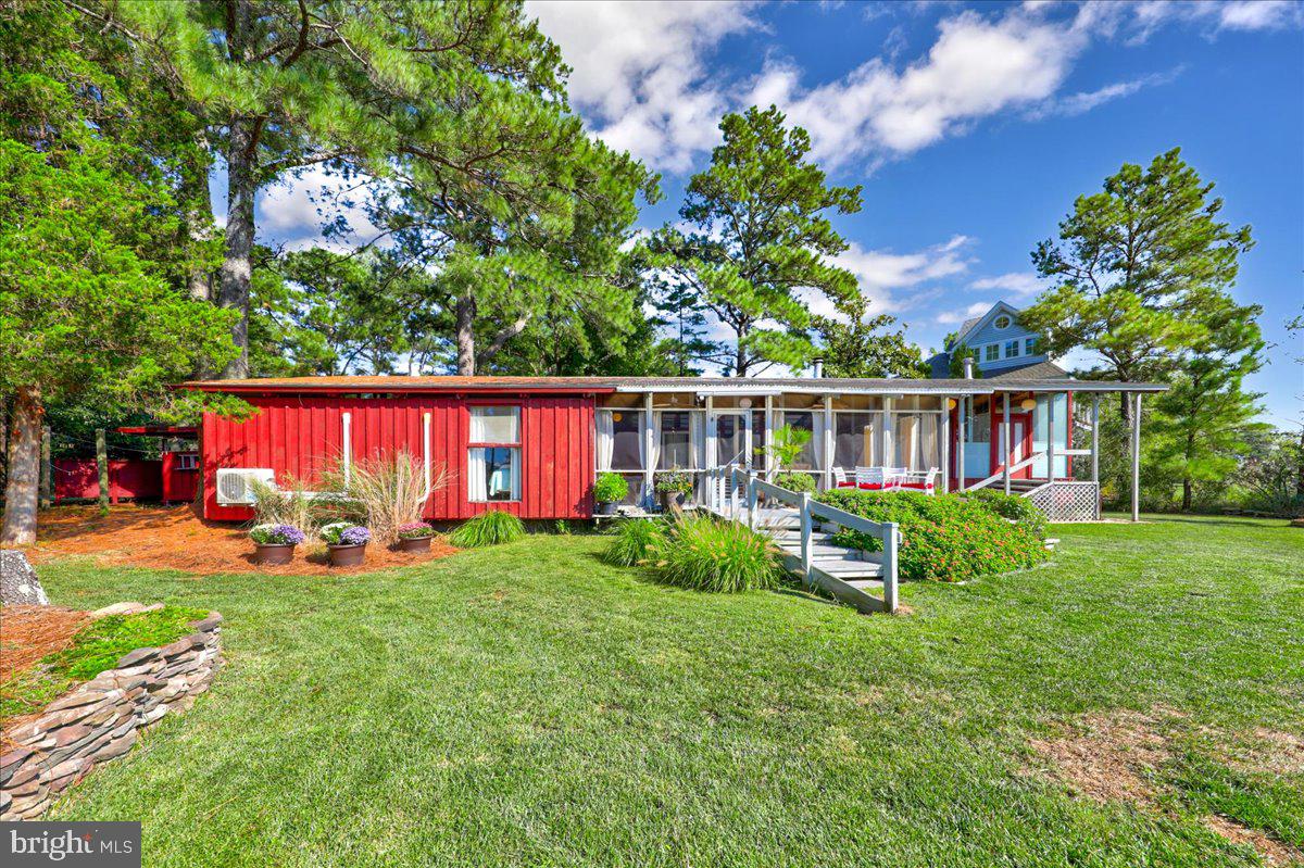 NORTH SHORES - Residential