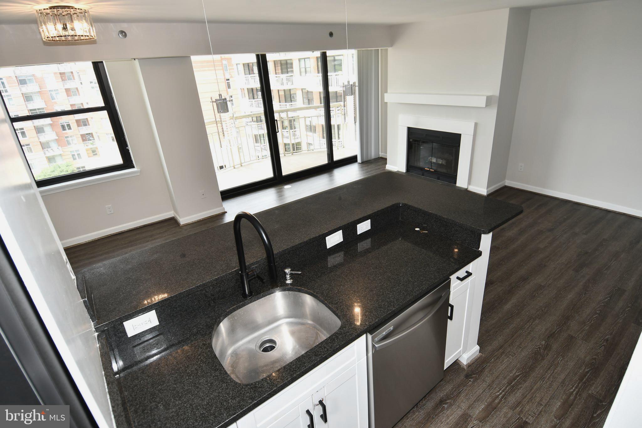 BRADDOCK PLACE - Residential