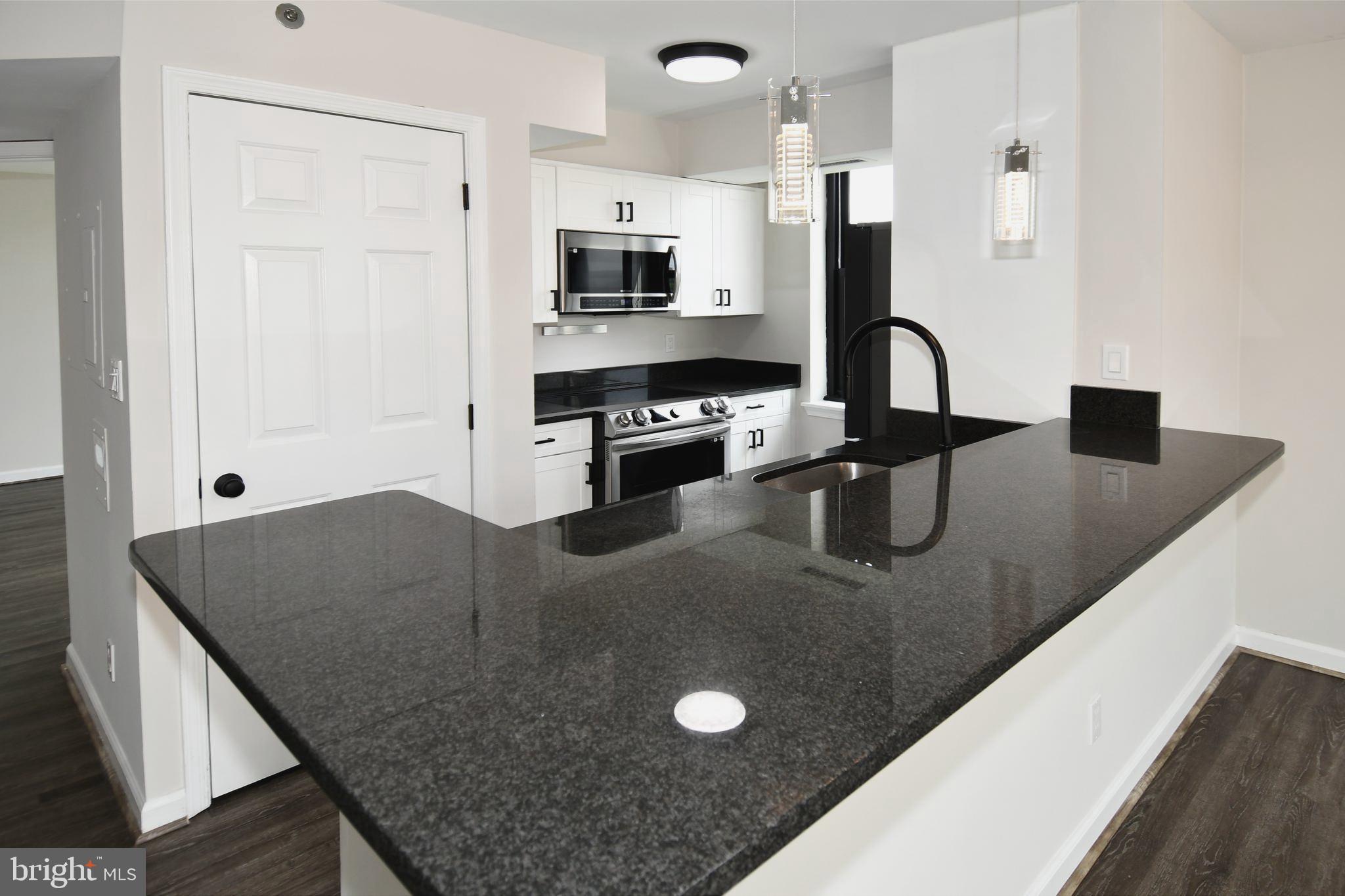 BRADDOCK PLACE - Residential
