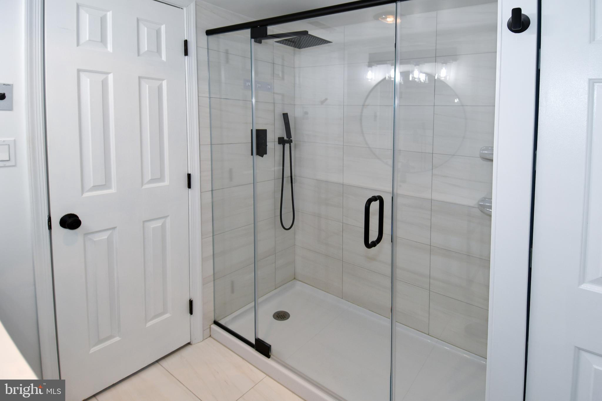 BRADDOCK PLACE - Residential