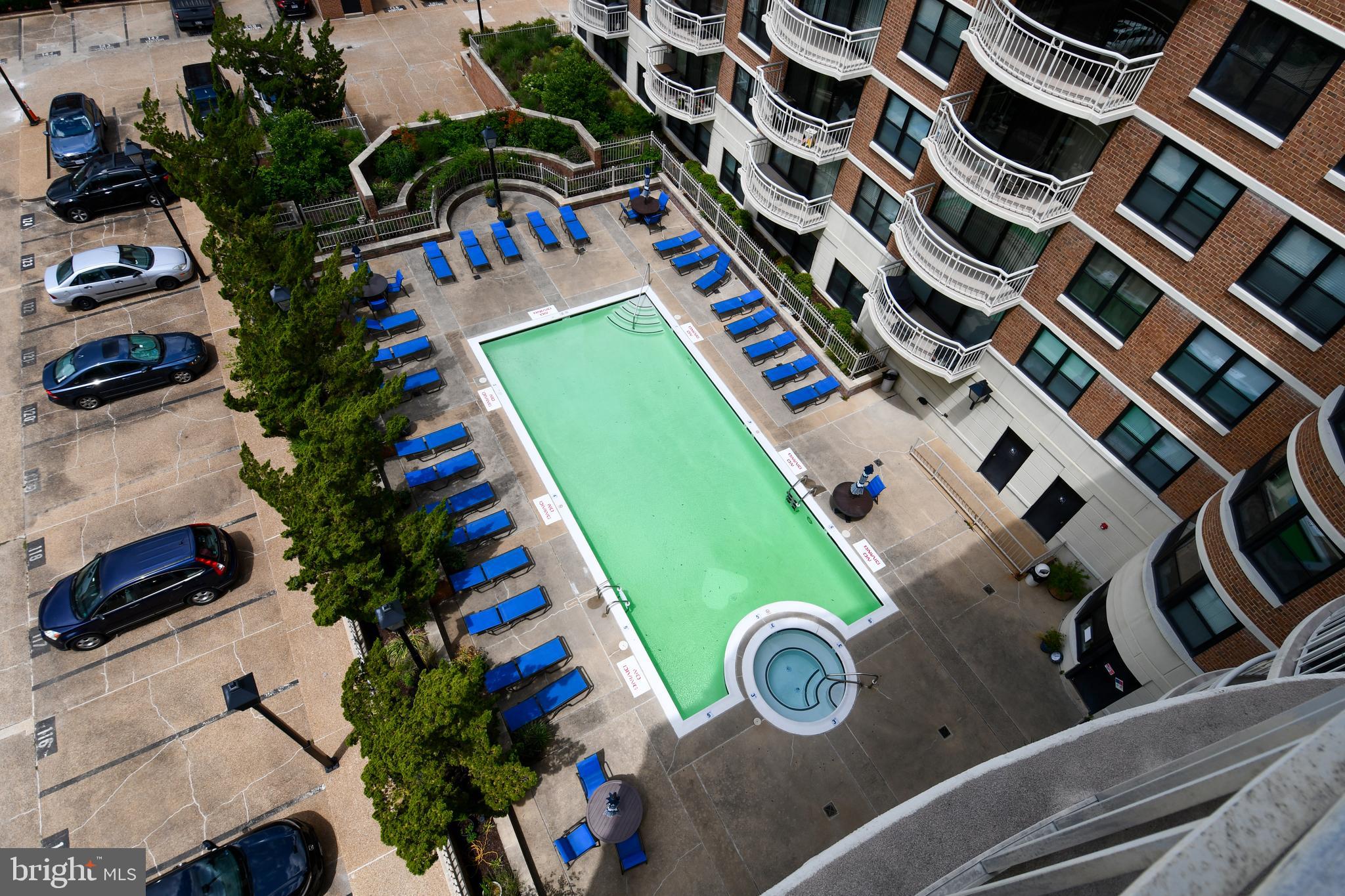 BRADDOCK PLACE - Residential