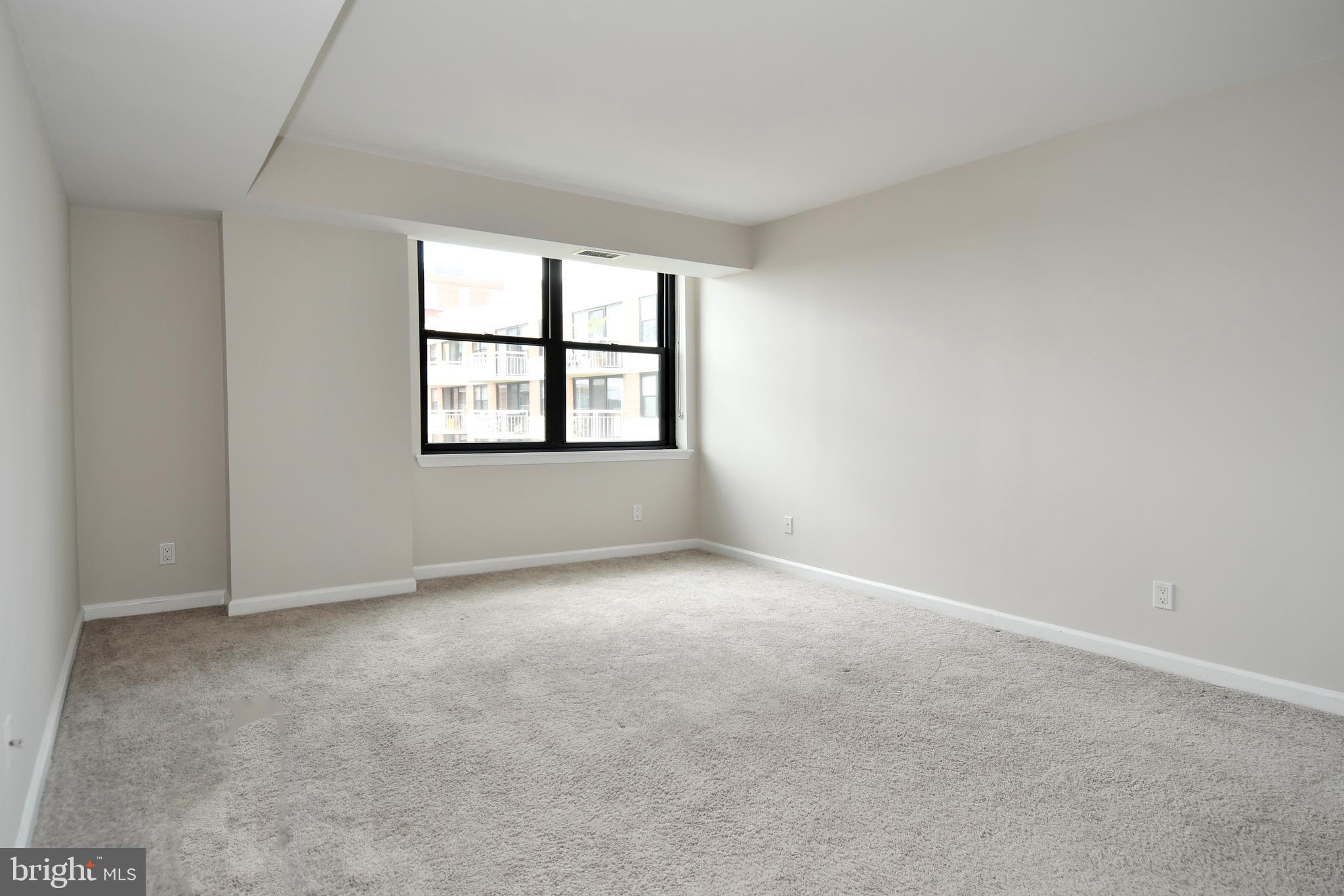 BRADDOCK PLACE - Residential