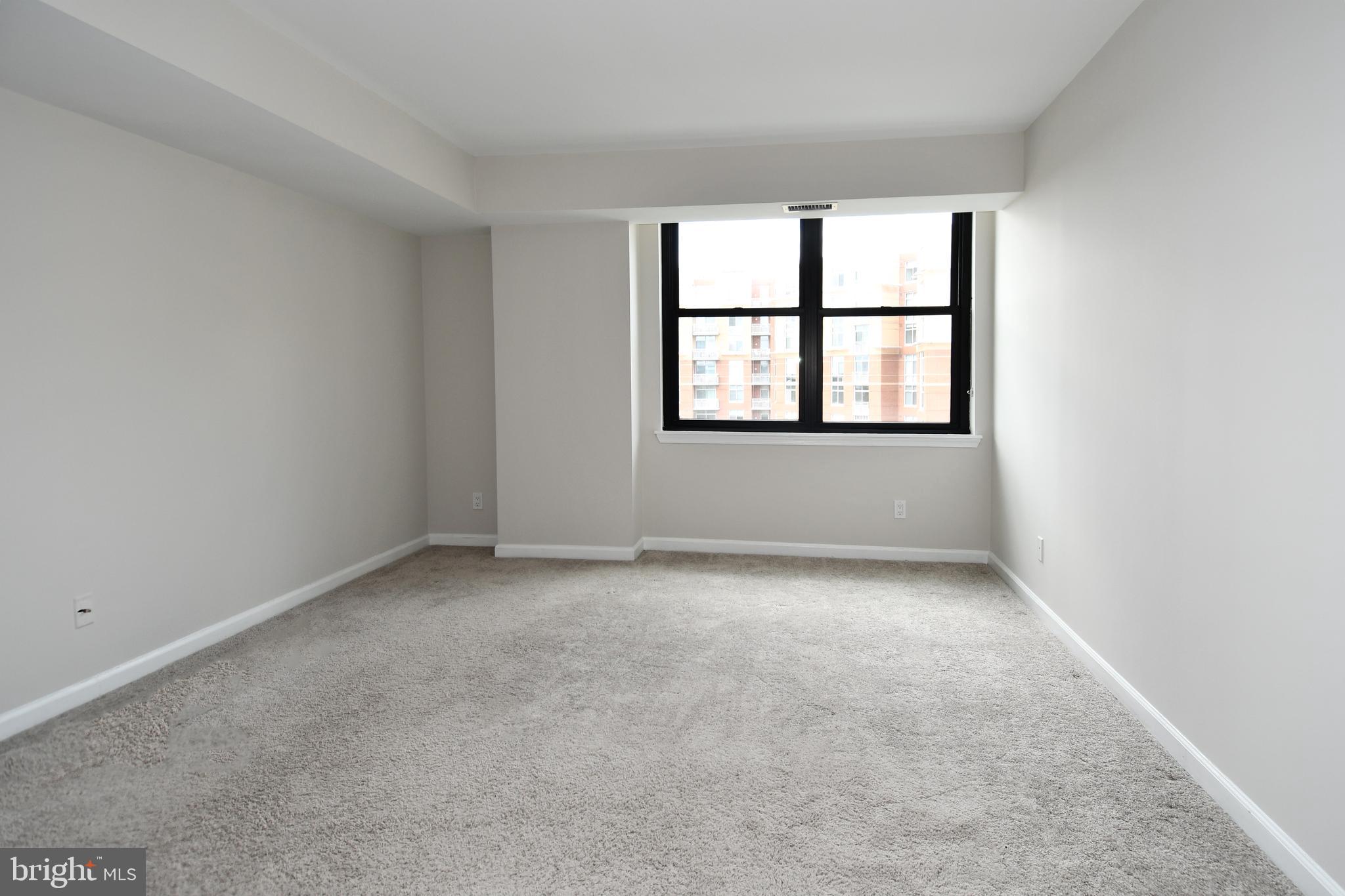 BRADDOCK PLACE - Residential