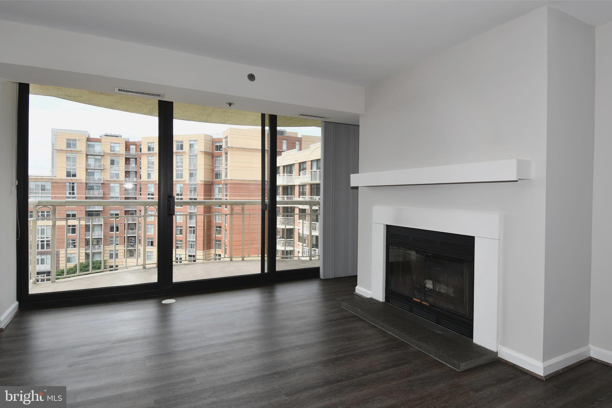 BRADDOCK PLACE - Residential