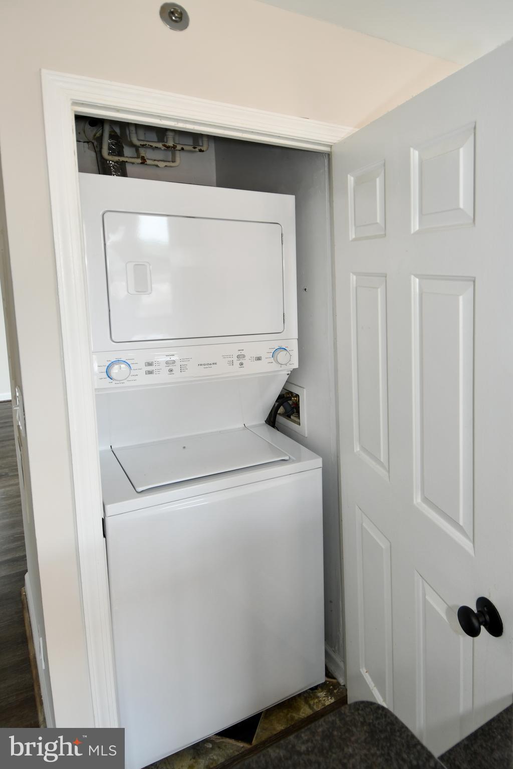 BRADDOCK PLACE - Residential