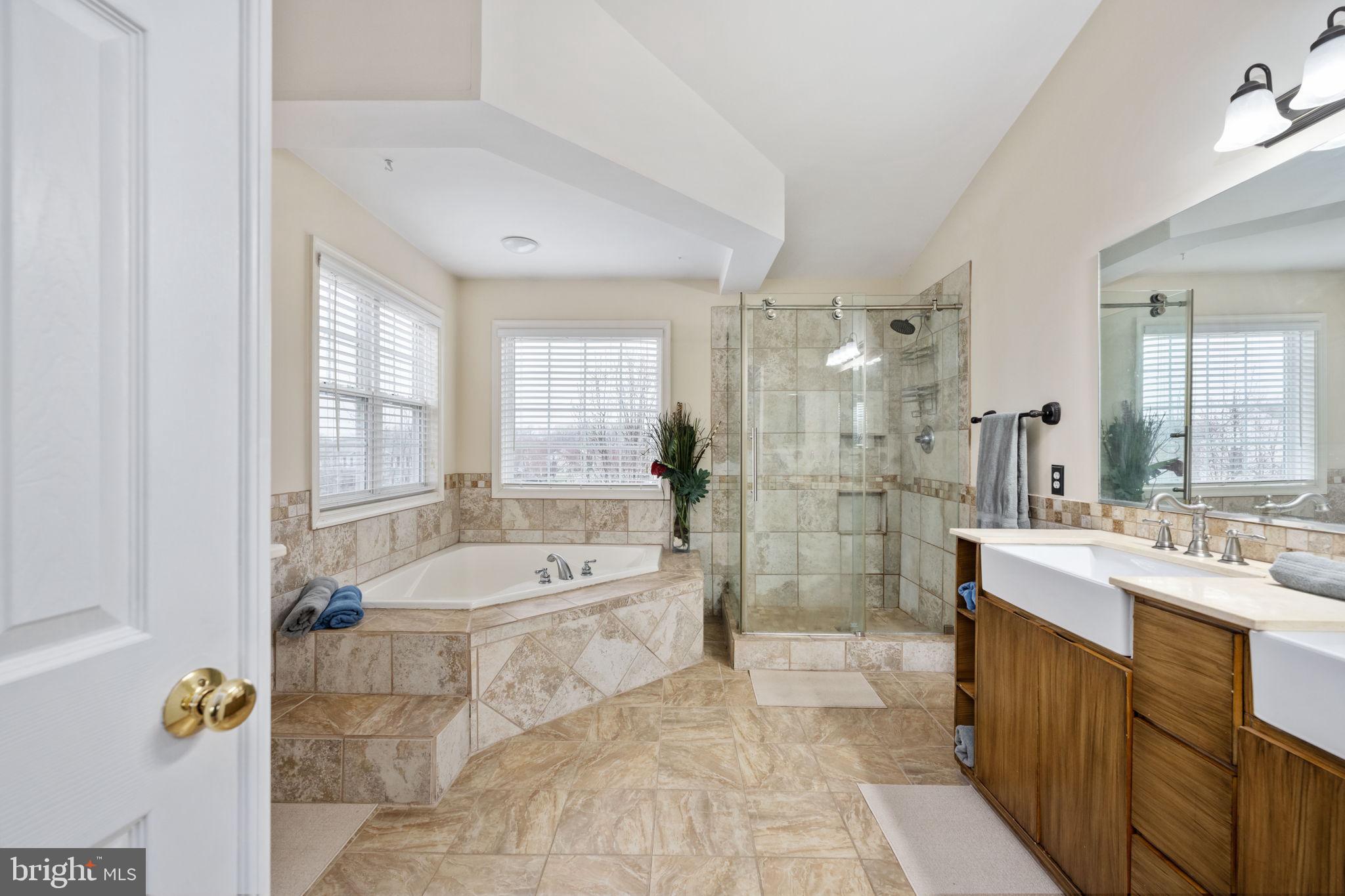 SOMERSET LANDING - Residential
