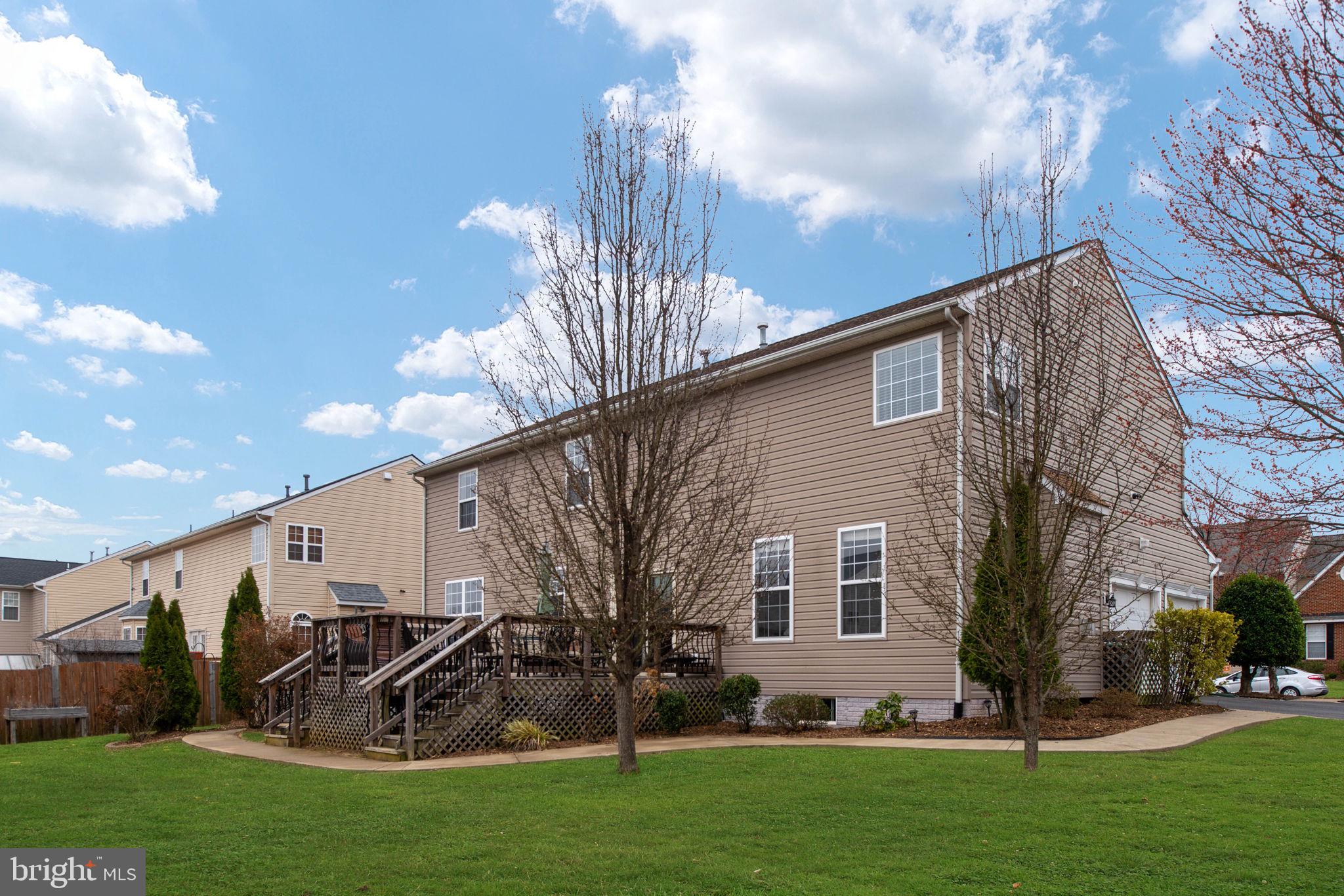 SOMERSET LANDING - Residential