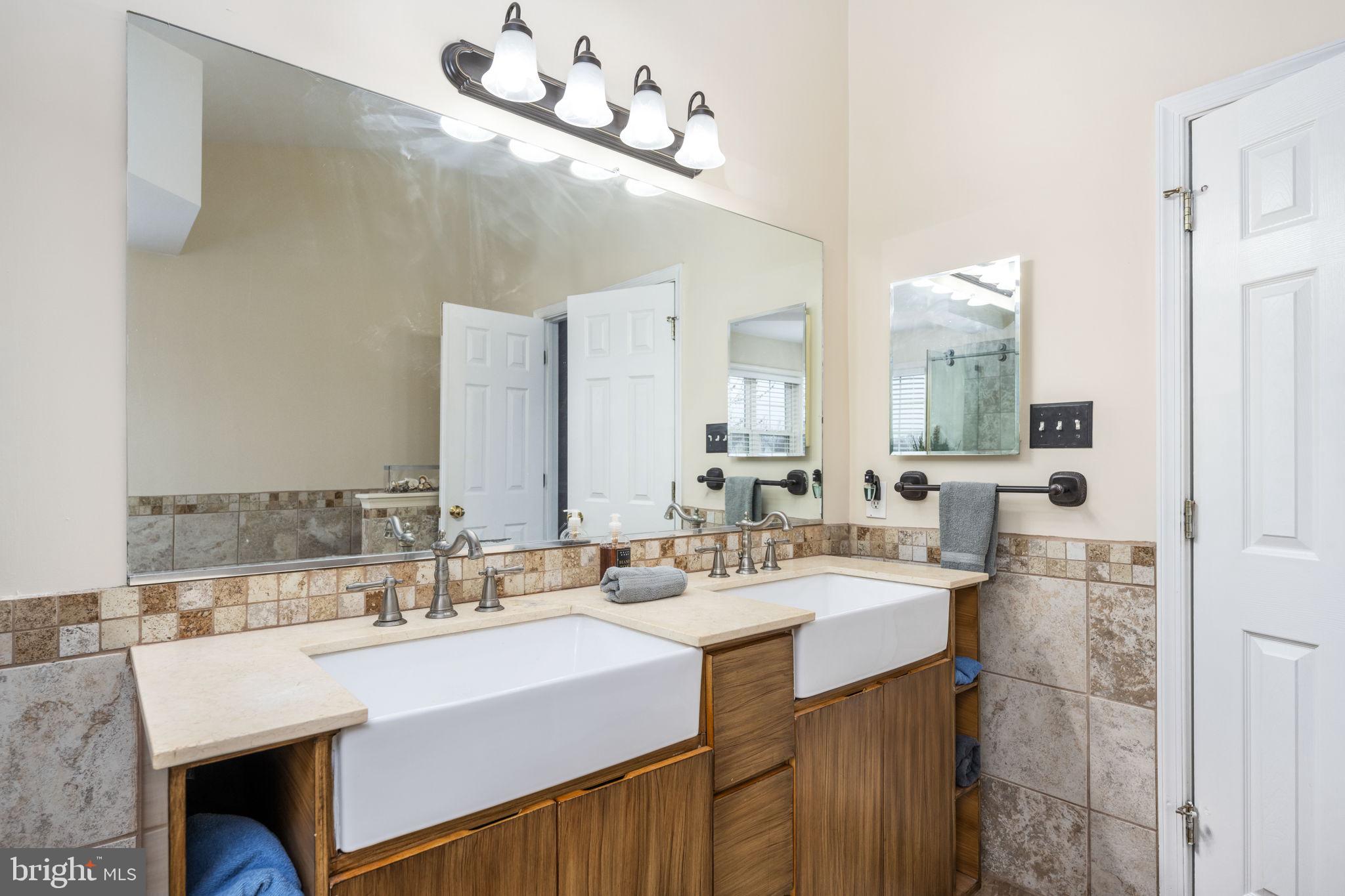 SOMERSET LANDING - Residential