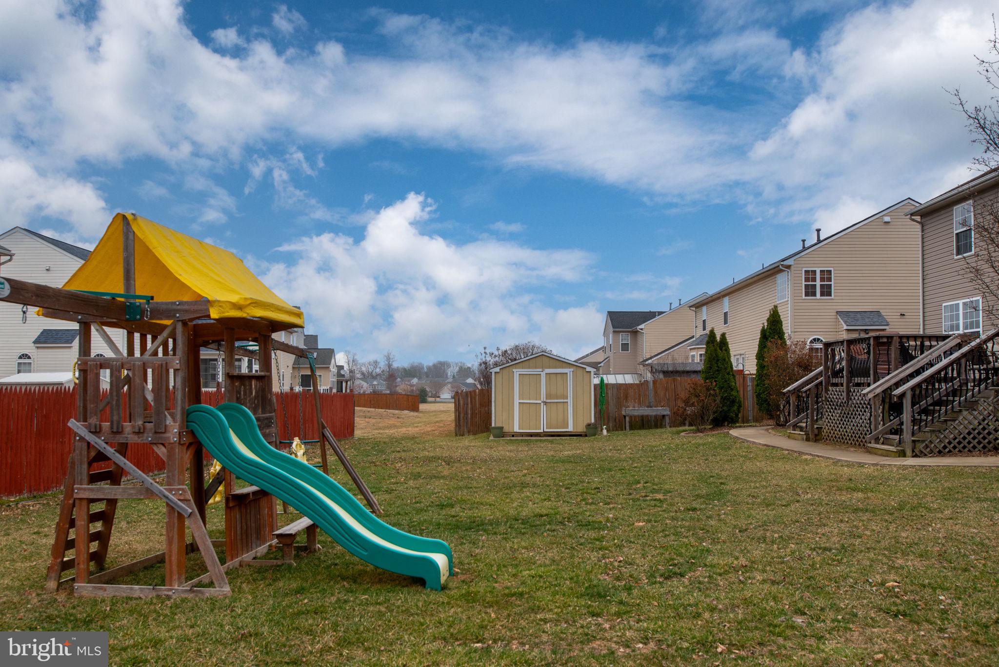 SOMERSET LANDING - Residential
