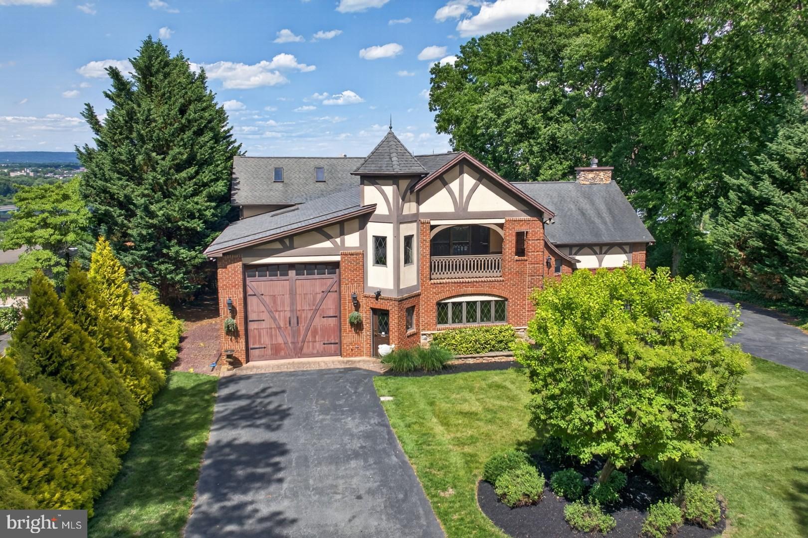 PENNSBORO MANOR - Residential
