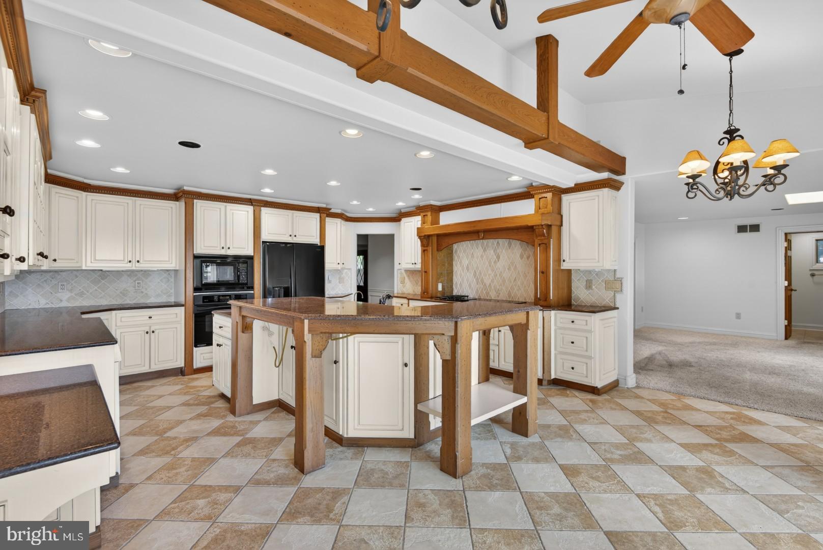 PENNSBORO MANOR - Residential