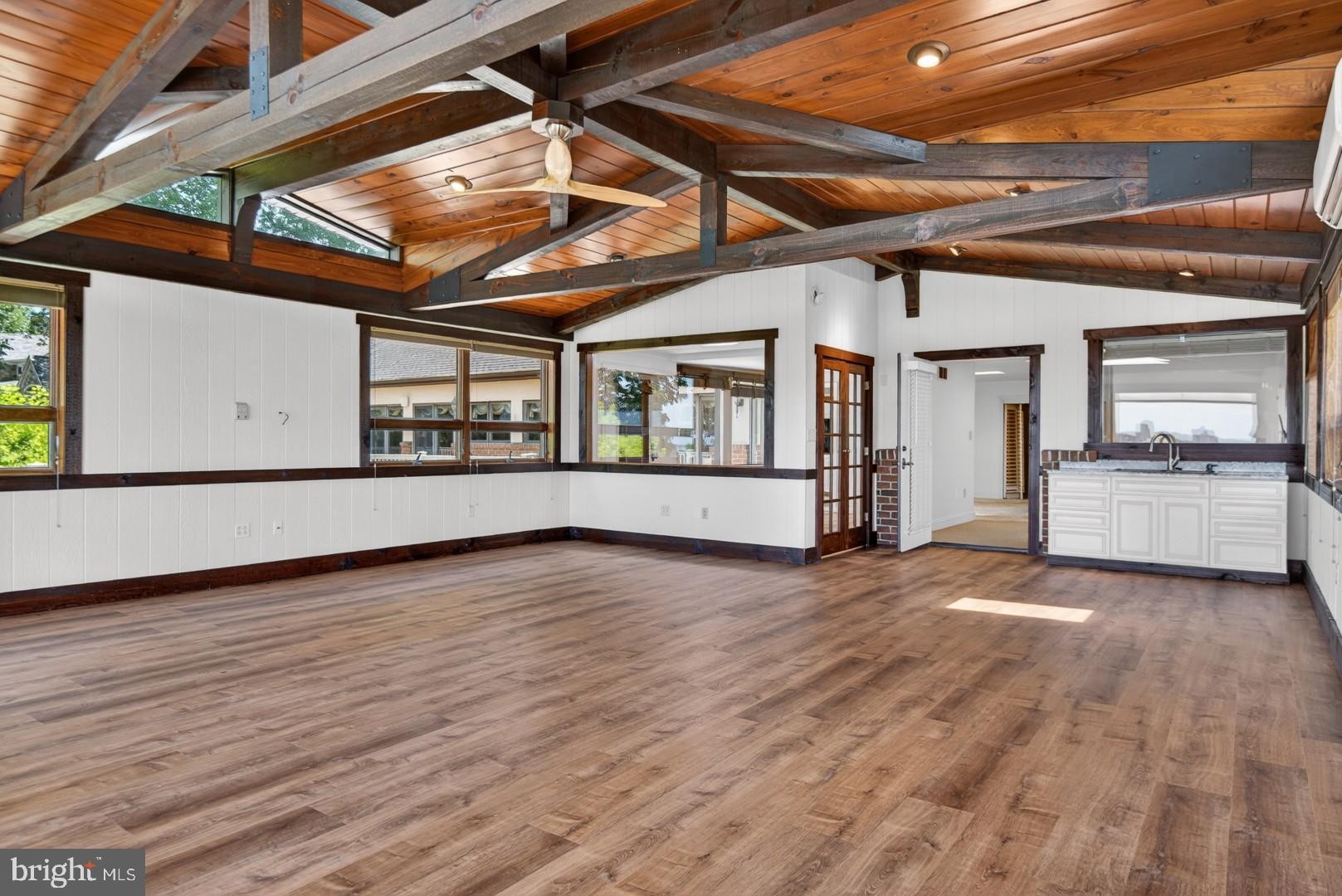 PENNSBORO MANOR - Residential