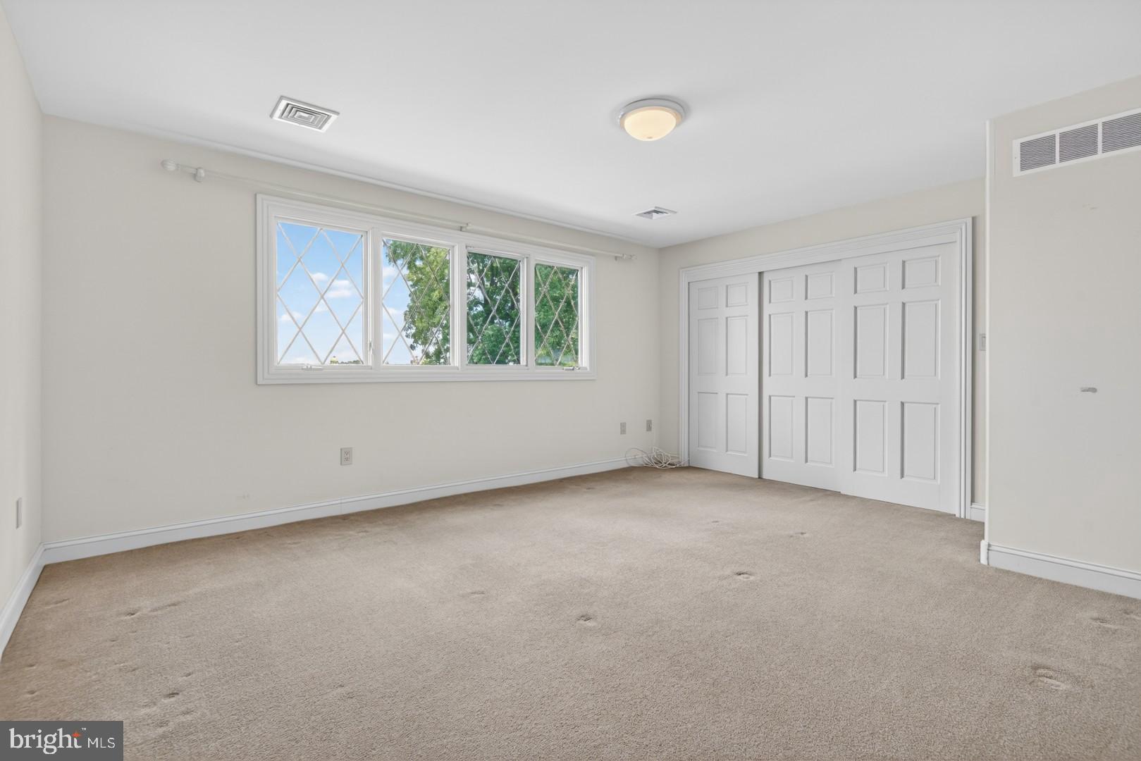 PENNSBORO MANOR - Residential