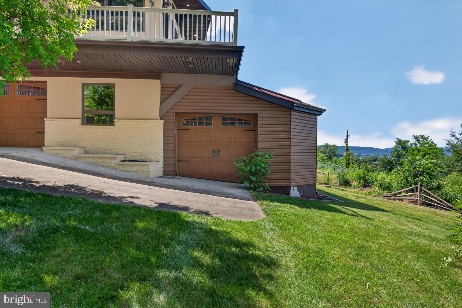 PENNSBORO MANOR - Residential