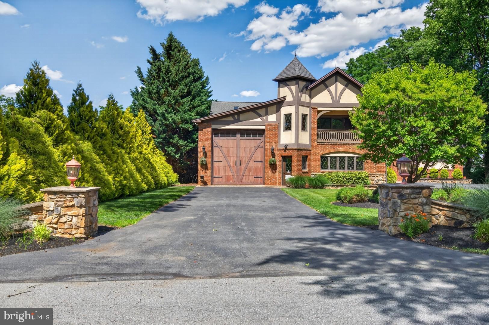 PENNSBORO MANOR - Residential