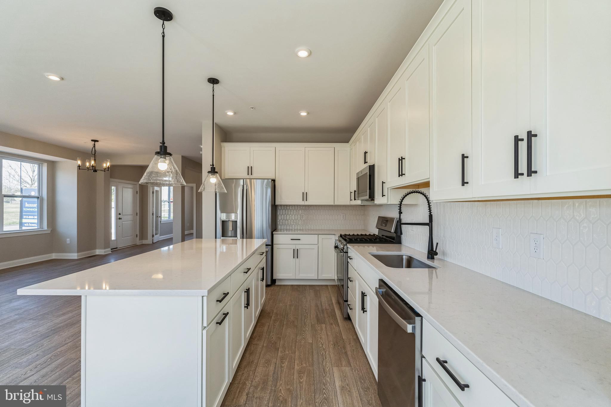 IRONWOOD - Residential Lease