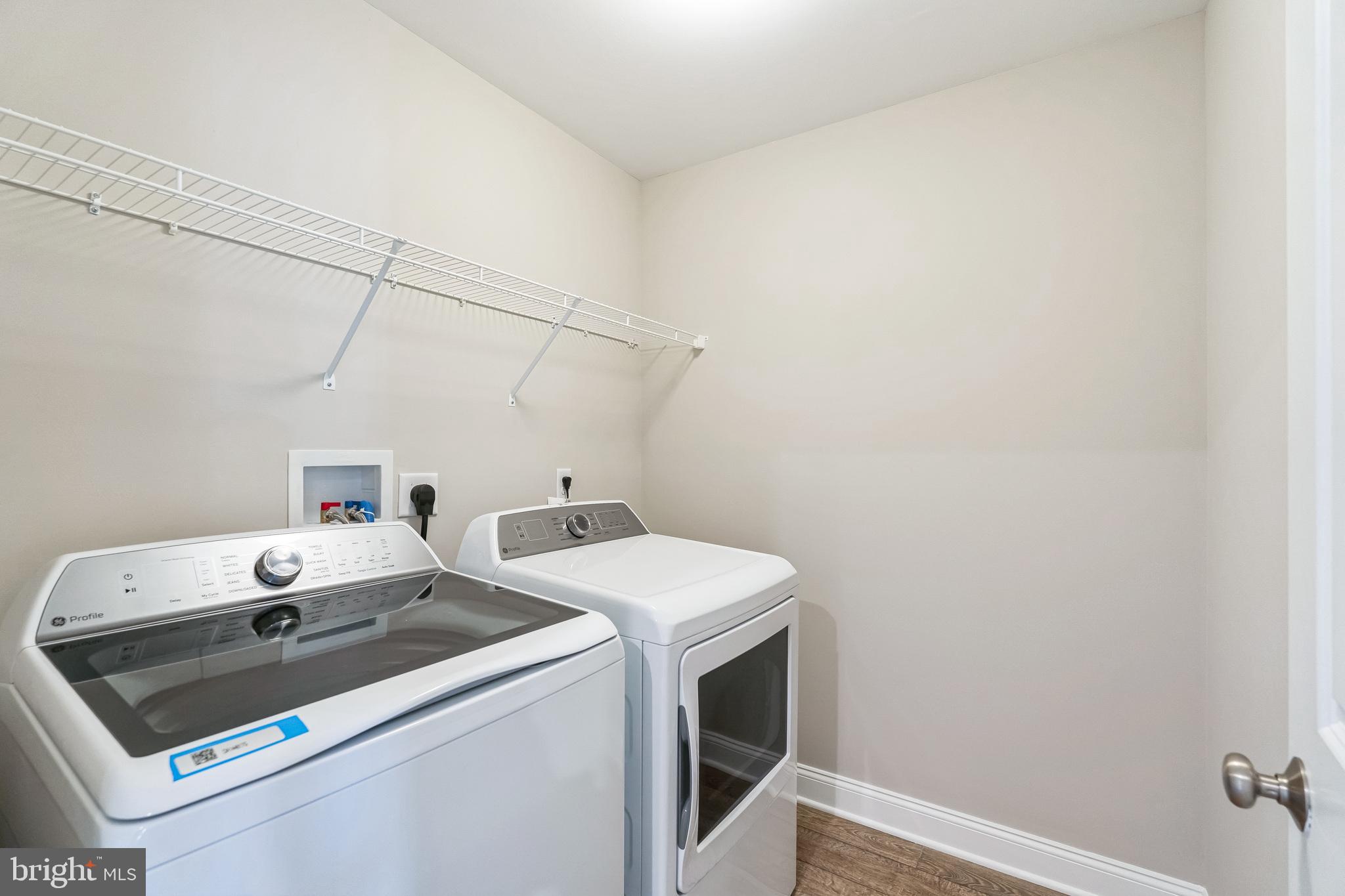 IRONWOOD - Residential Lease