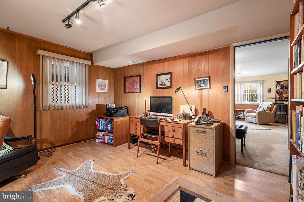 WEST LEWINSVILLE HEIGHTS - Residential