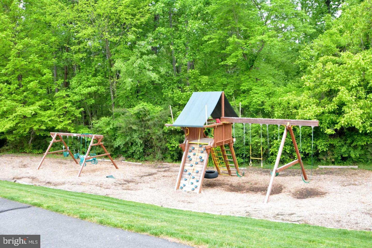 CAMP GLENKIRK SARANAC - Residential