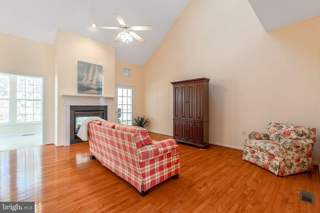 OCEAN PINES - THE PARKE - Residential
