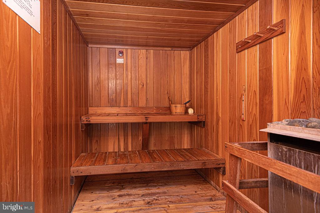 OCEAN PINES - THE PARKE - Residential