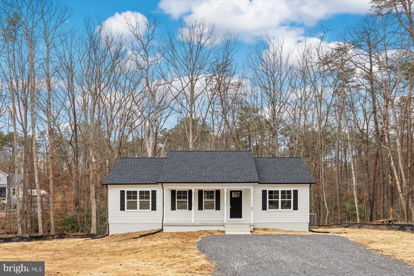 PINE HARBOUR - Residential