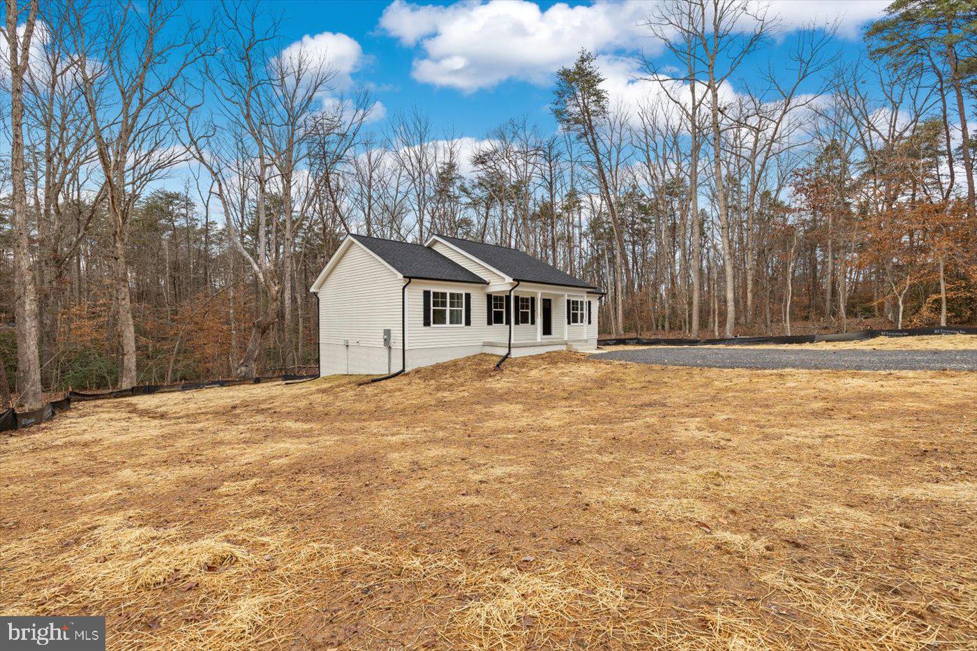 PINE HARBOUR - Residential