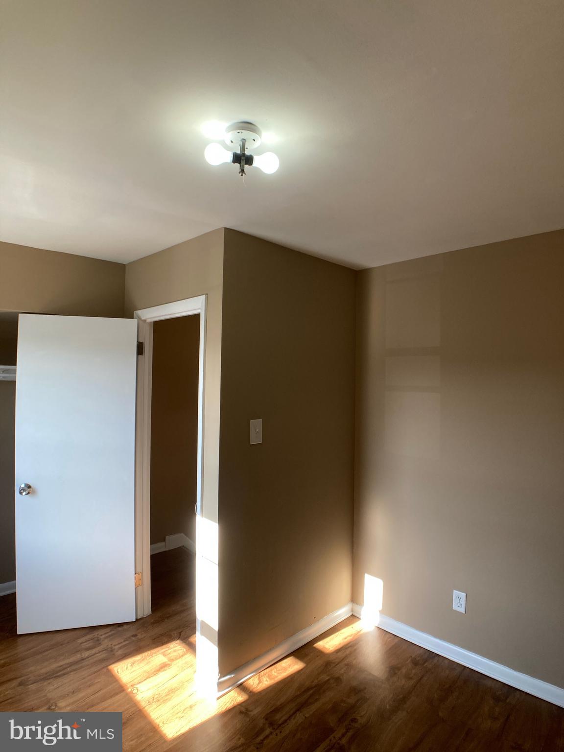 PHILADELPHIA - Residential