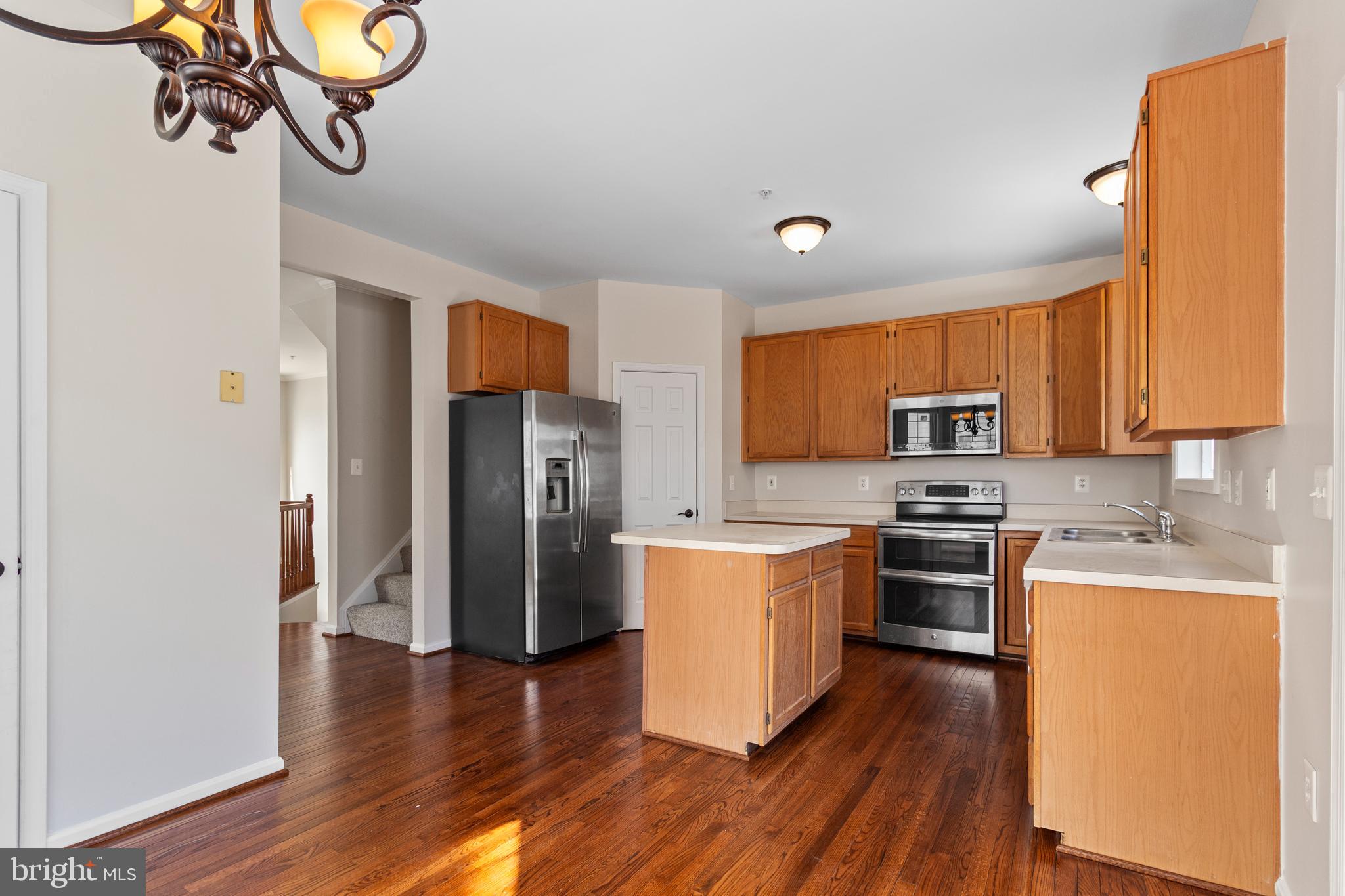 ASPEN WOODS - Residential
