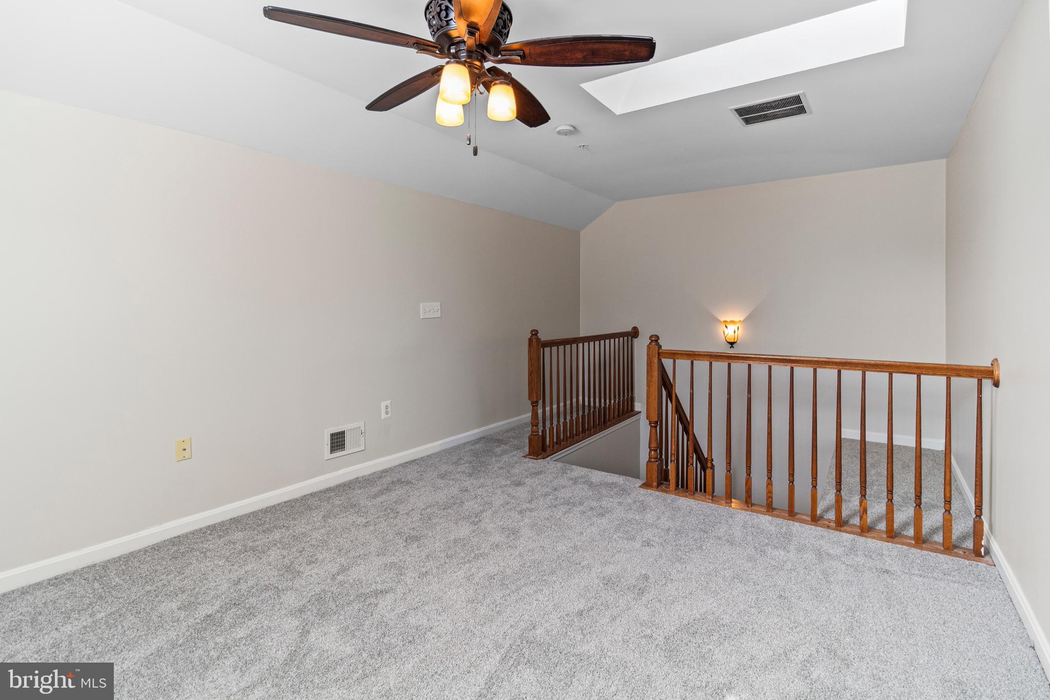 ASPEN WOODS - Residential