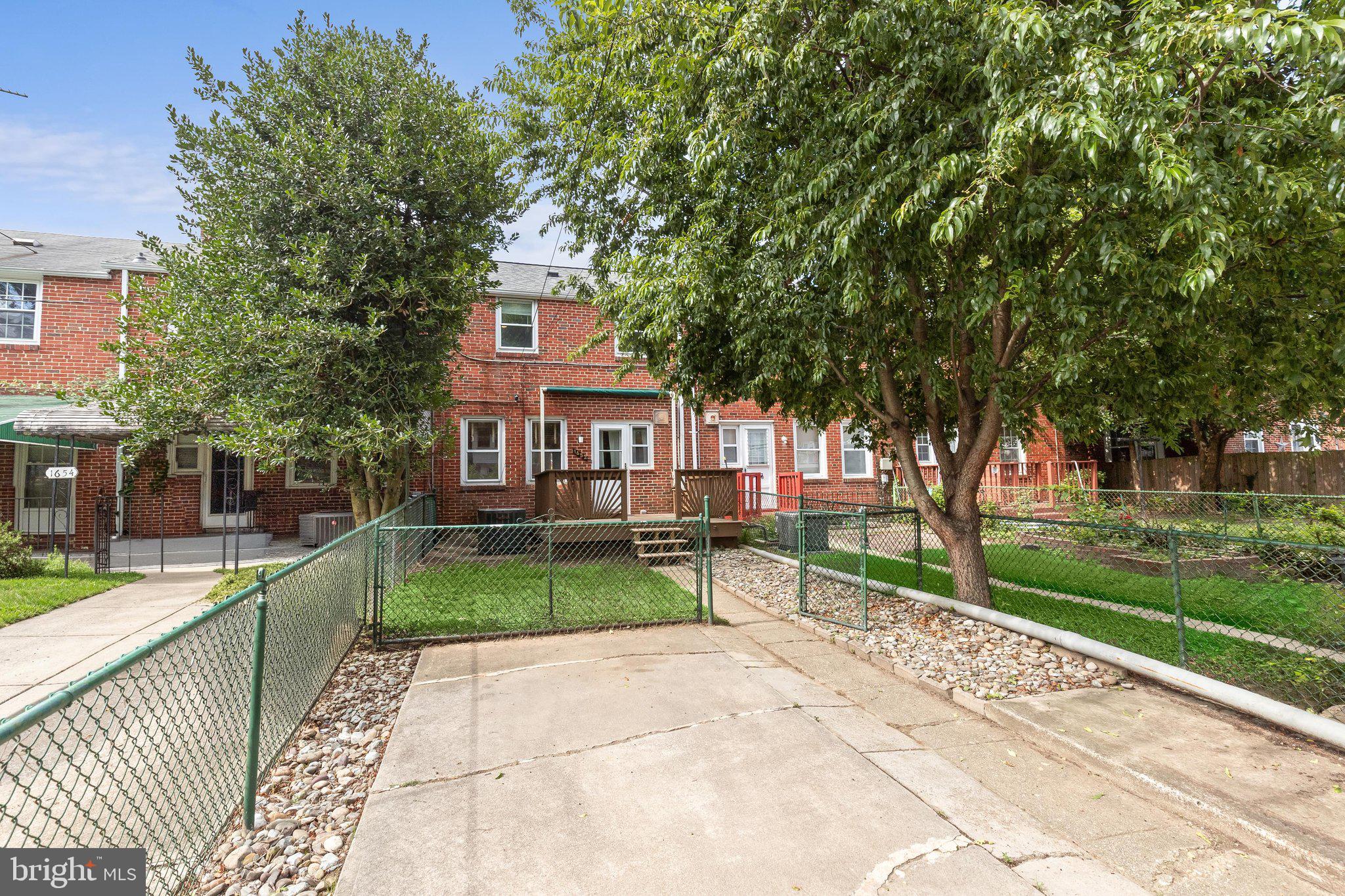 KNETTISHALL - Residential