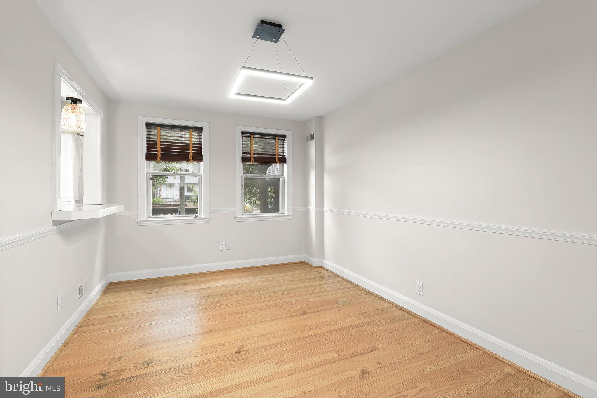 KNETTISHALL - Residential
