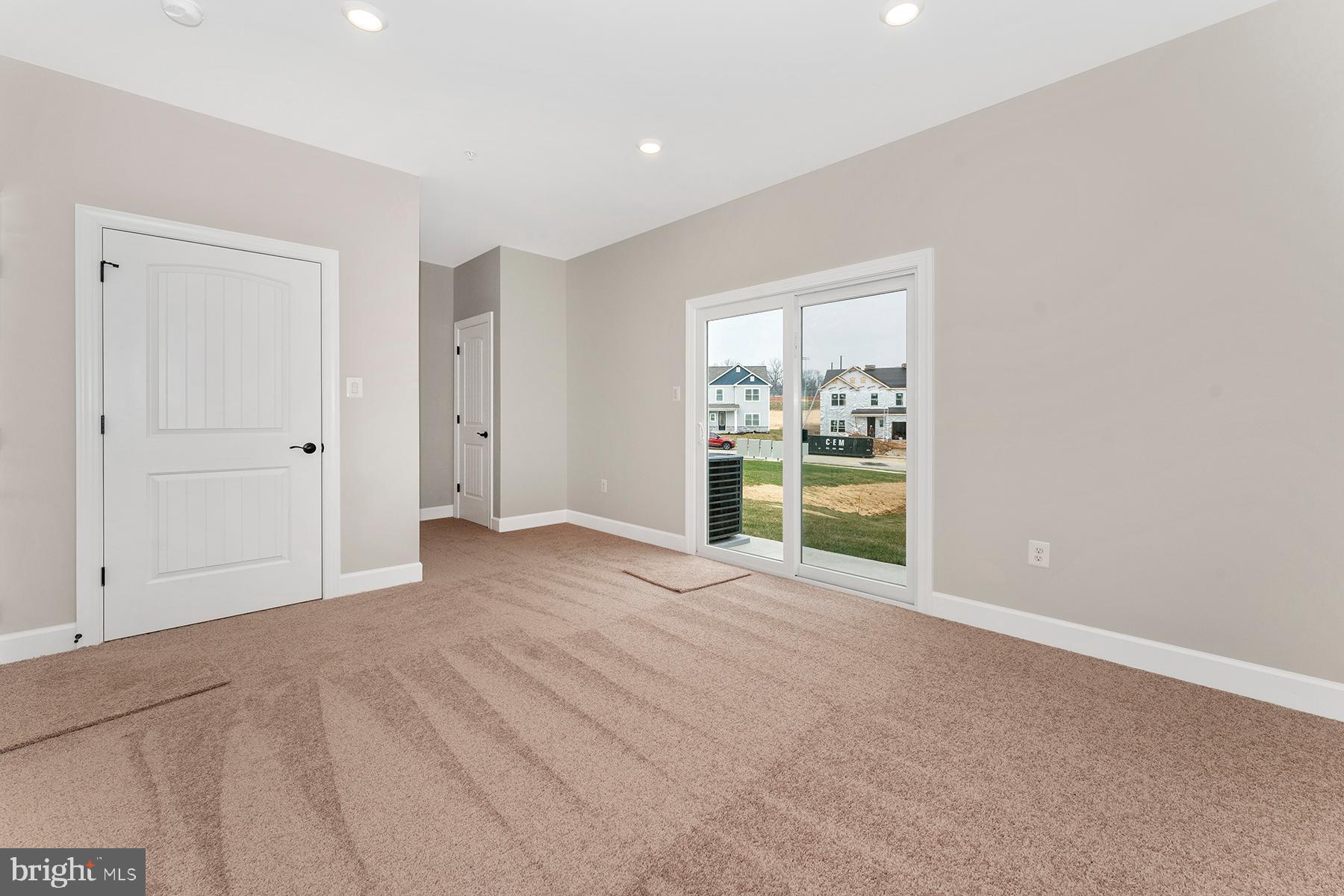 BRIMINGTON FARM - Residential