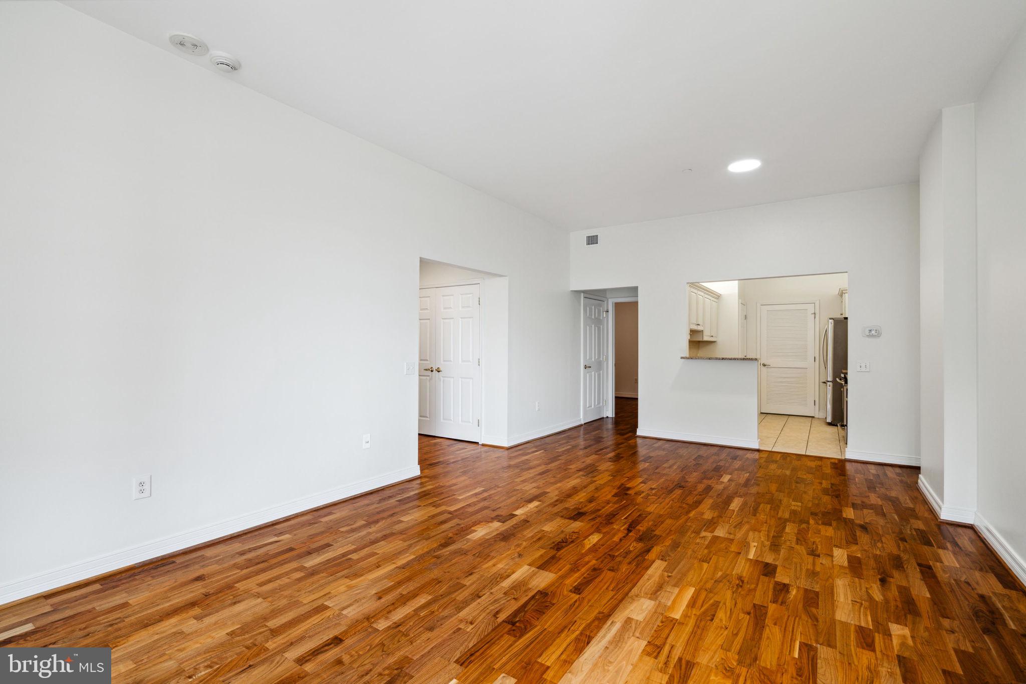 RITTENHOUSE SQUARE - Residential Lease