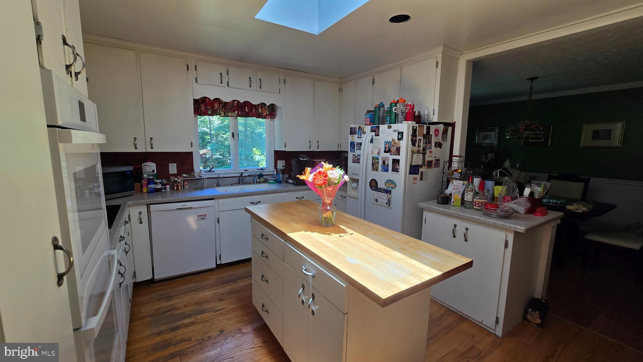 ESPERANZA FARMS - Residential