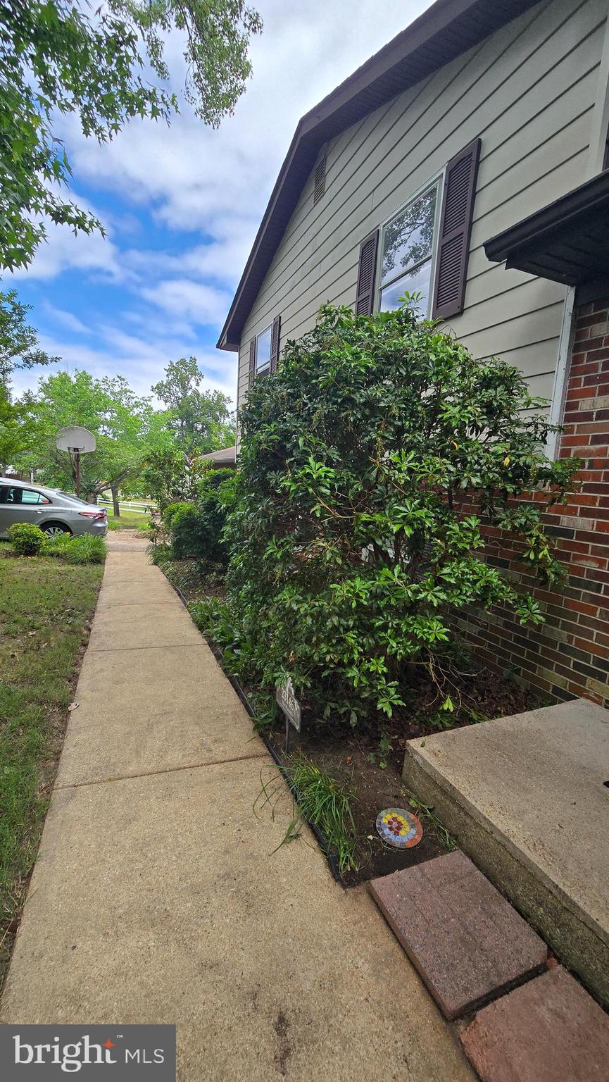 ESPERANZA FARMS - Residential