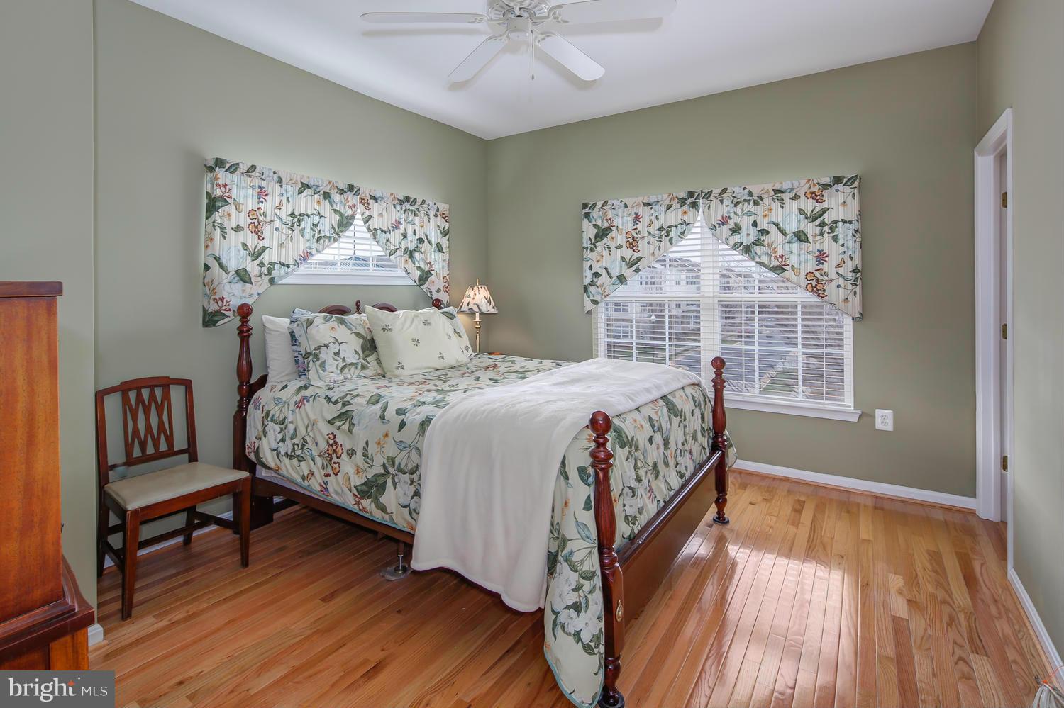 PARKSIDE AT ASHBURN - Residential