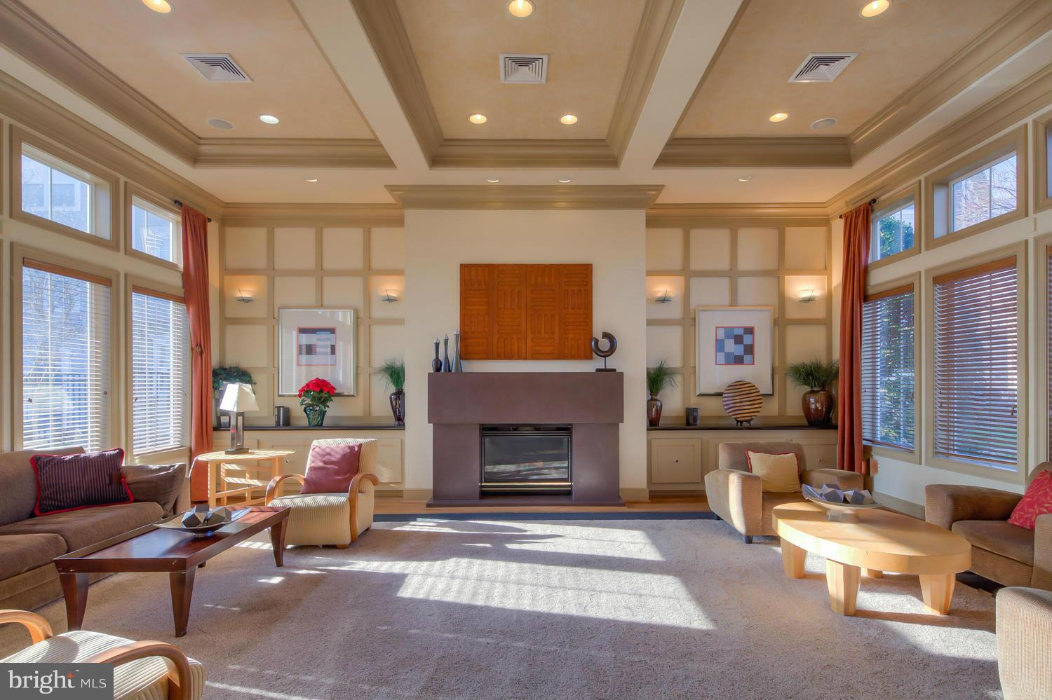 PARKSIDE AT ASHBURN - Residential