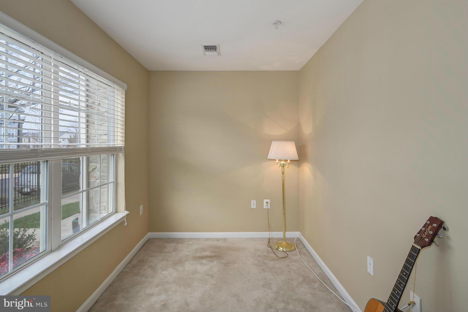 PARKSIDE AT ASHBURN - Residential