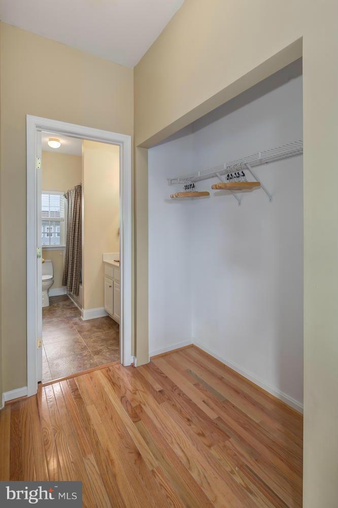 PARKSIDE AT ASHBURN - Residential