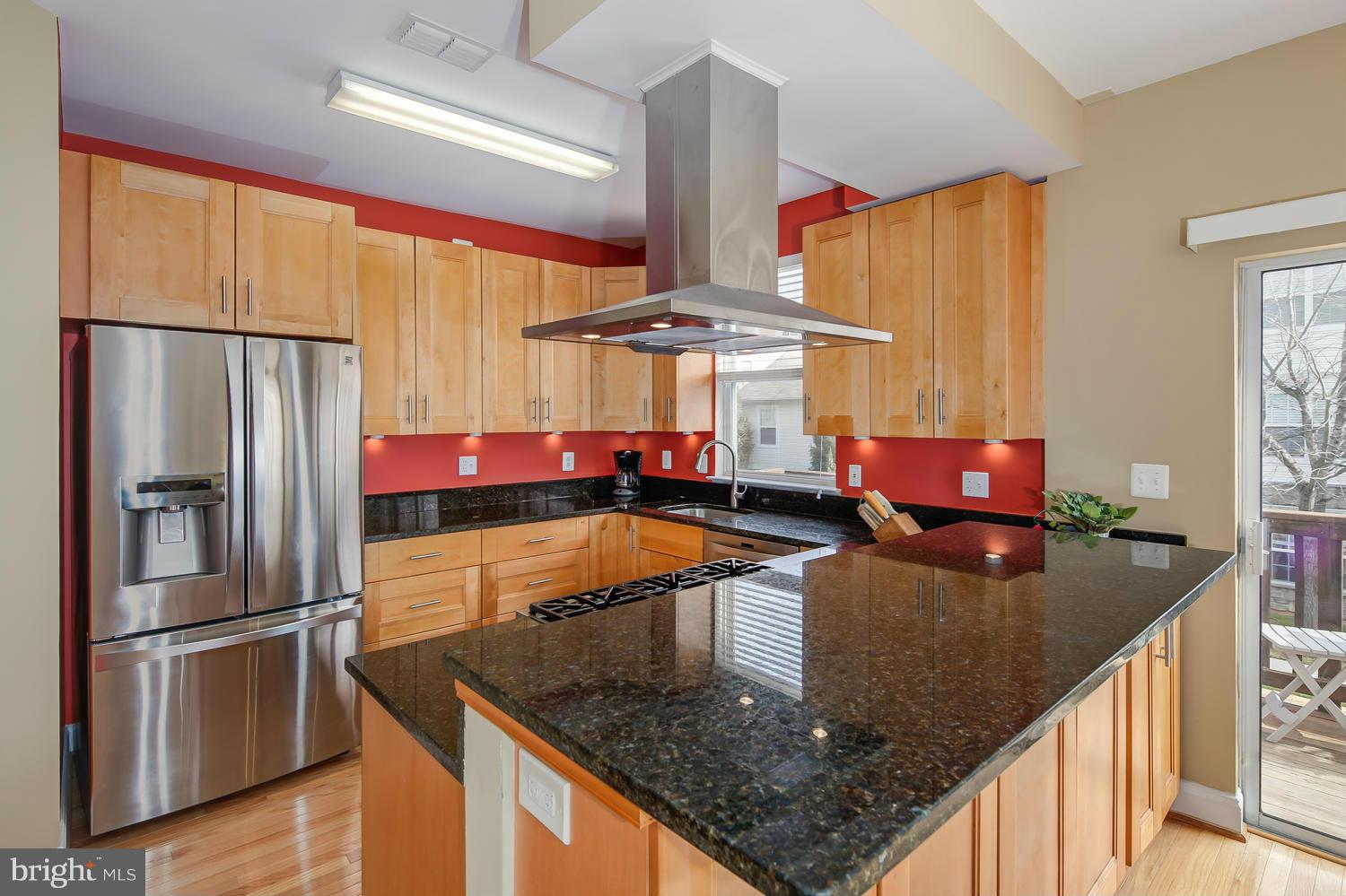 PARKSIDE AT ASHBURN - Residential