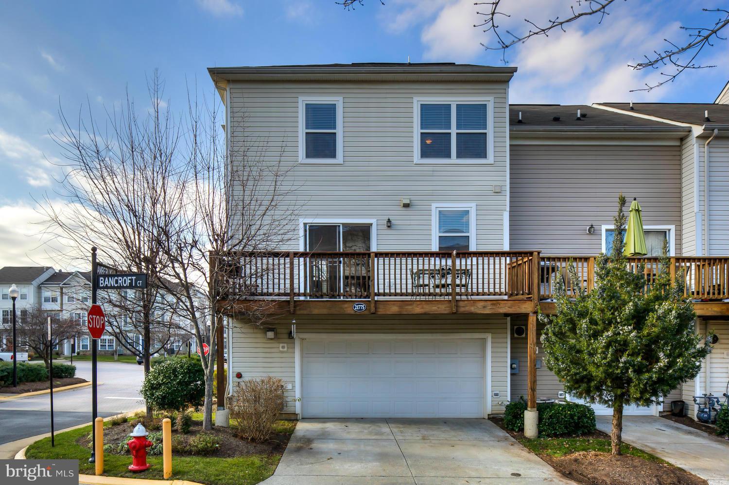 PARKSIDE AT ASHBURN - Residential