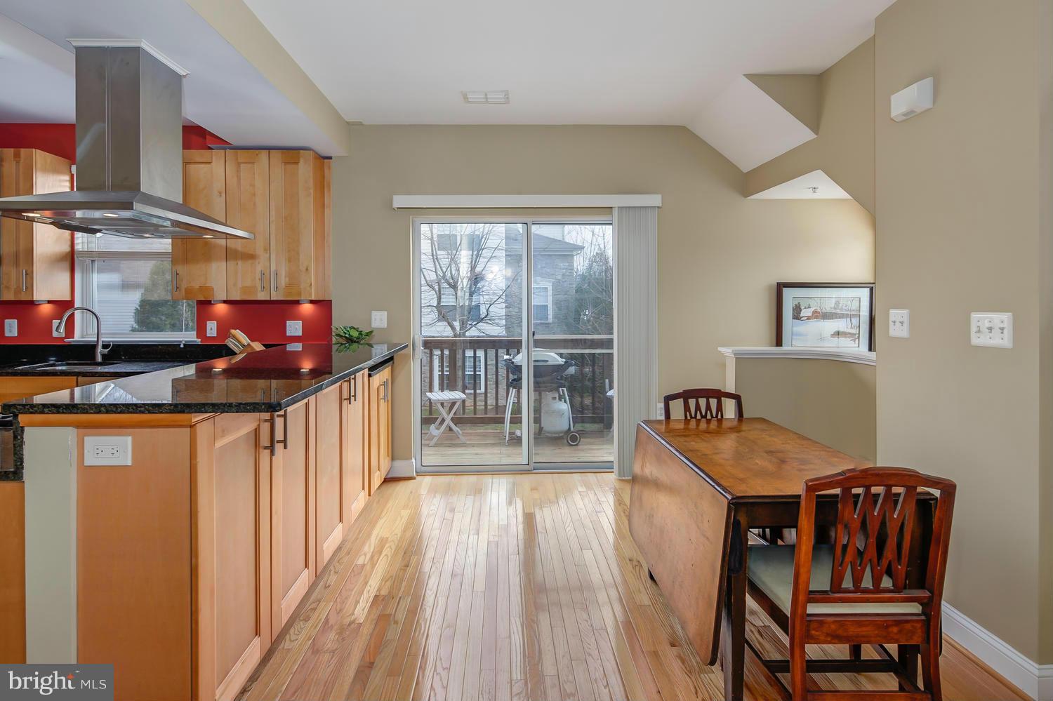 PARKSIDE AT ASHBURN - Residential