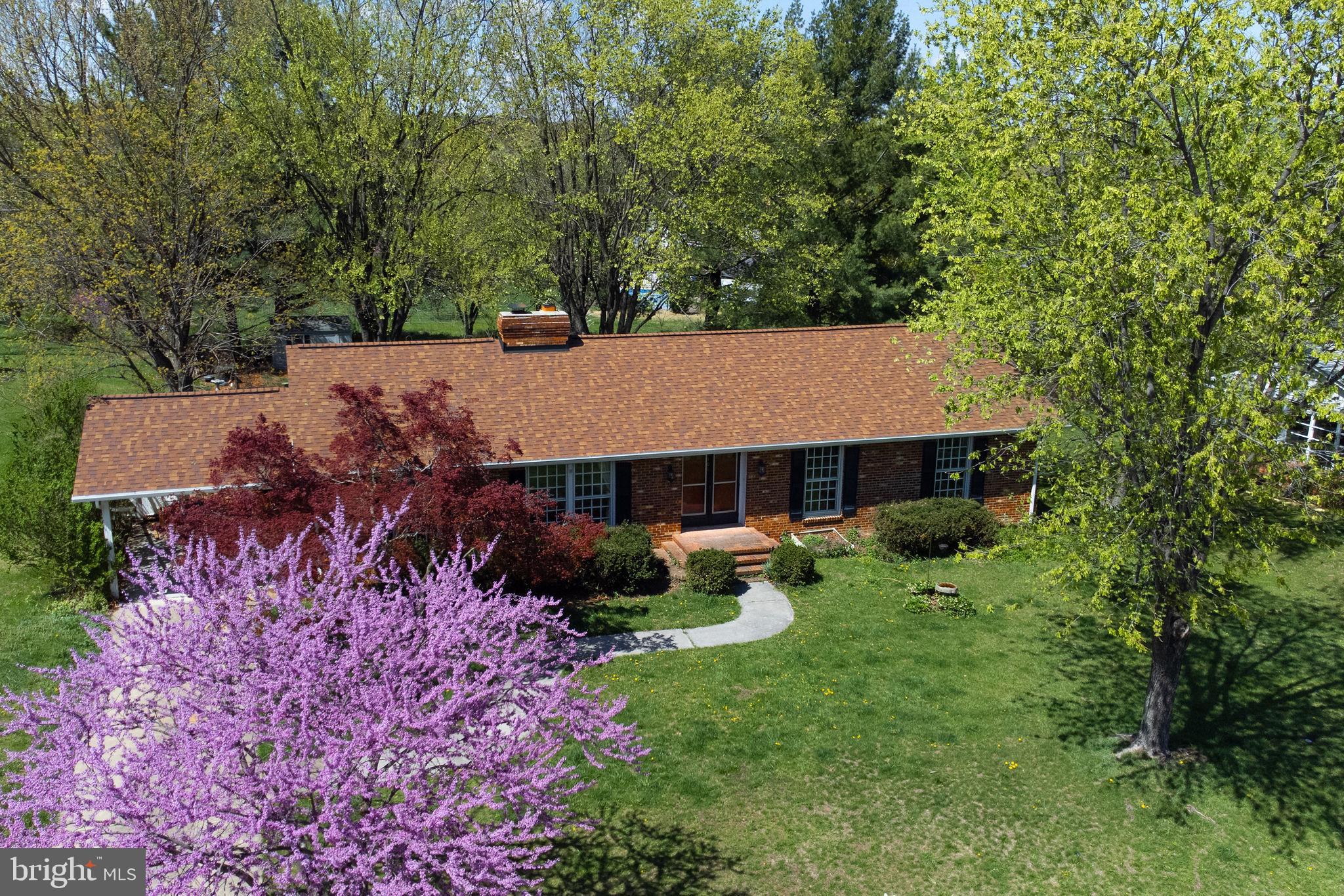 ROLLING FIELDS - Residential