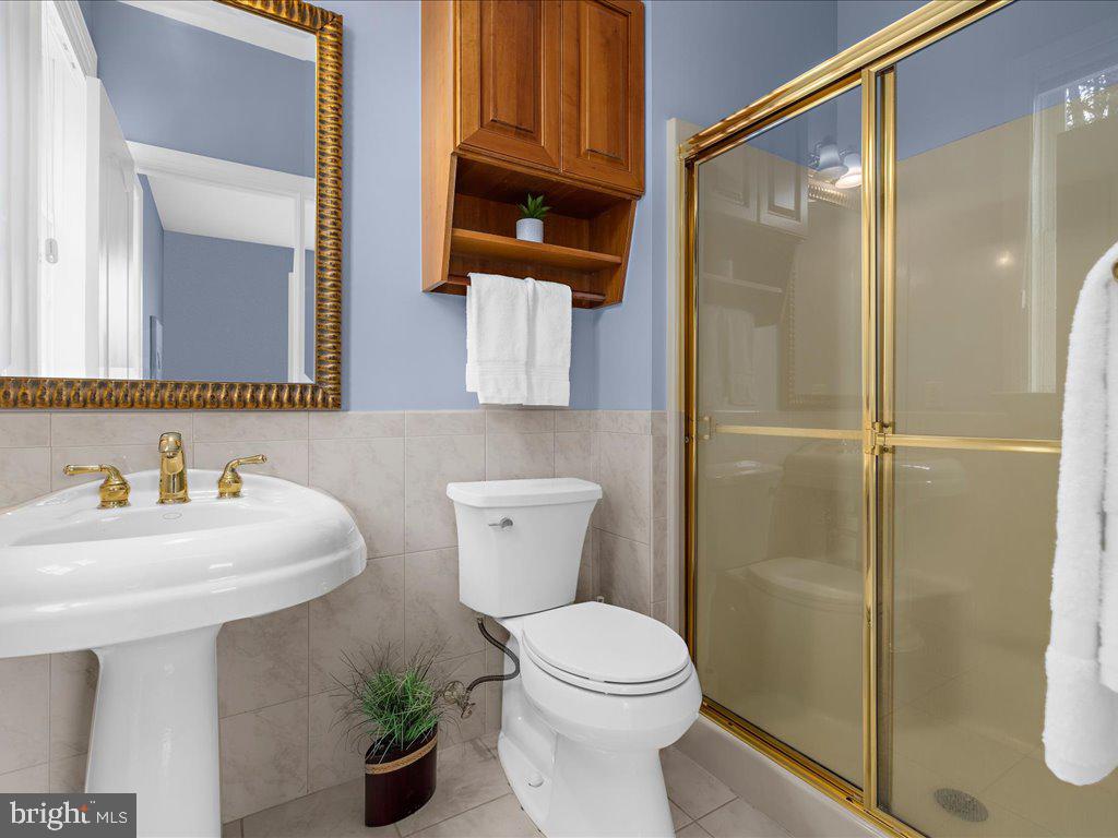 BRANTWOOD - Residential